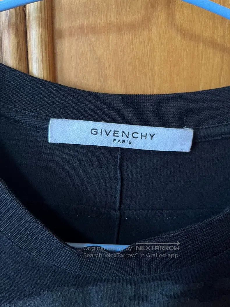 Givenchy Givenchy Short Sleeve Size US L / EU 52-54 / 3 - 2 Thumbnail