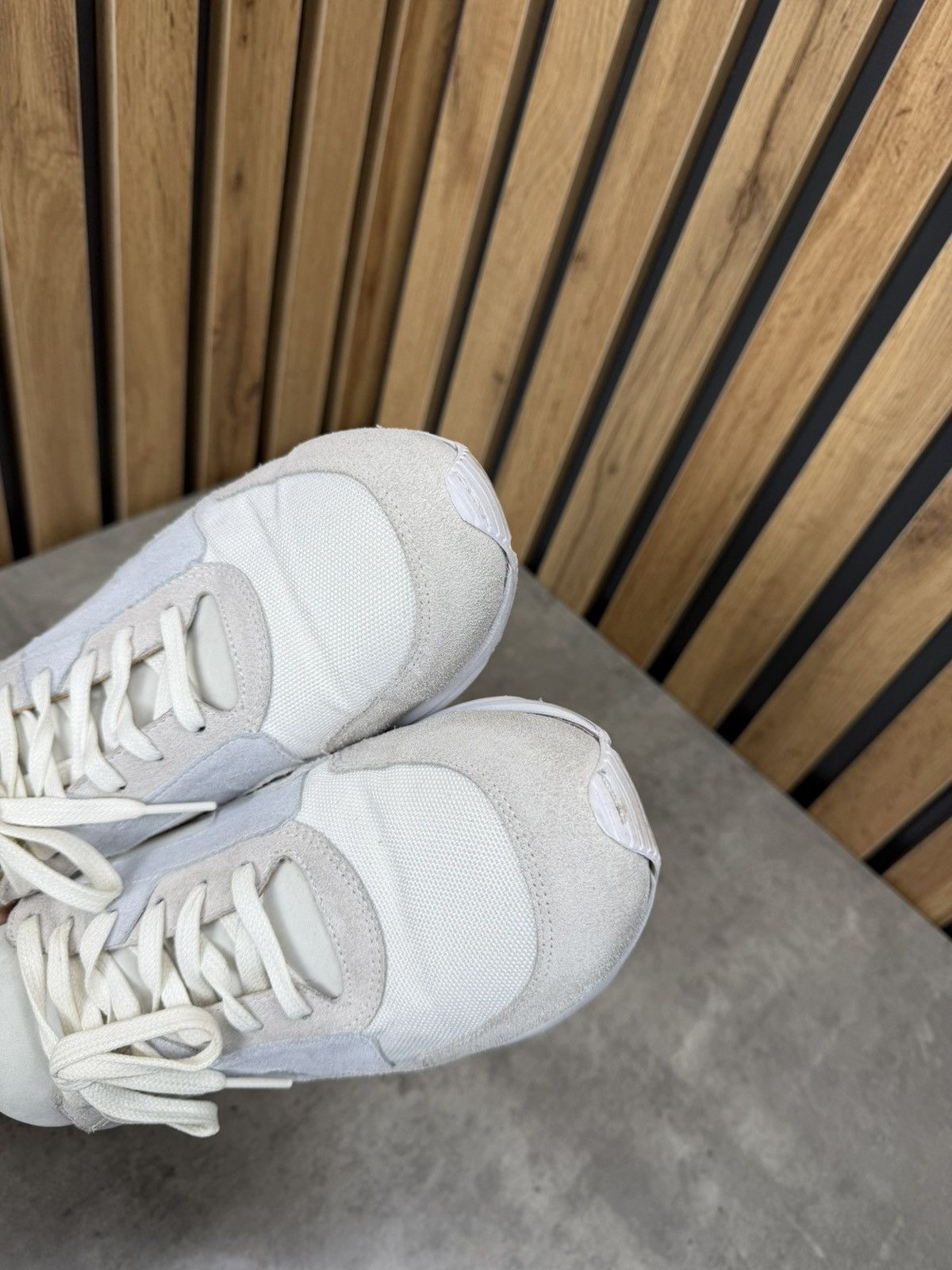Suitsupply Suitsupply White Suede & Textile Sneakers Men’s Size 43 Size US 10 / EU 43 - 18 Thumbnail