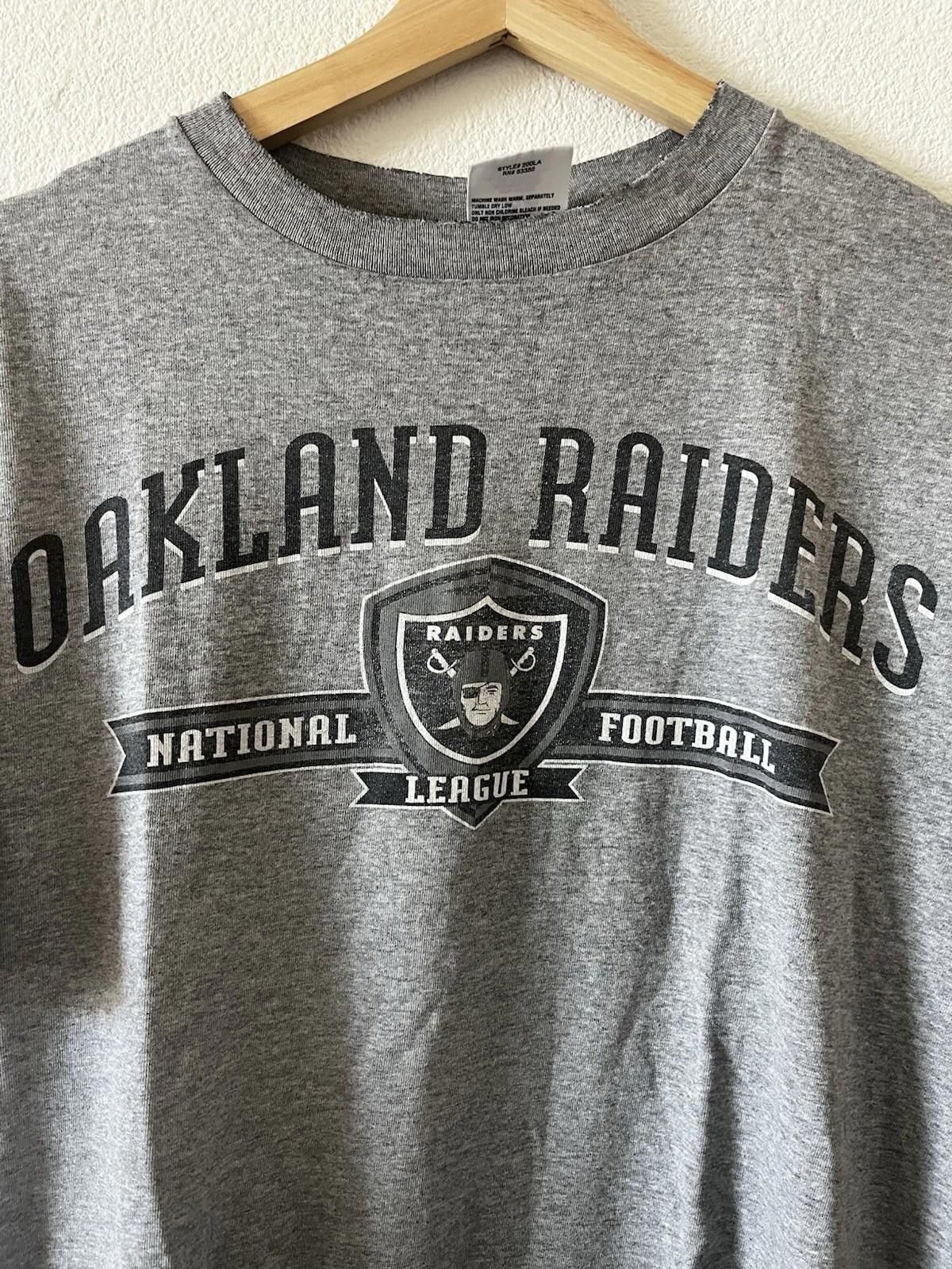 Other VTG Oakland Las Vegas Raiders NFL Gray T-Shirt Adult Size L Size ONE SIZE - 2 Thumbnail