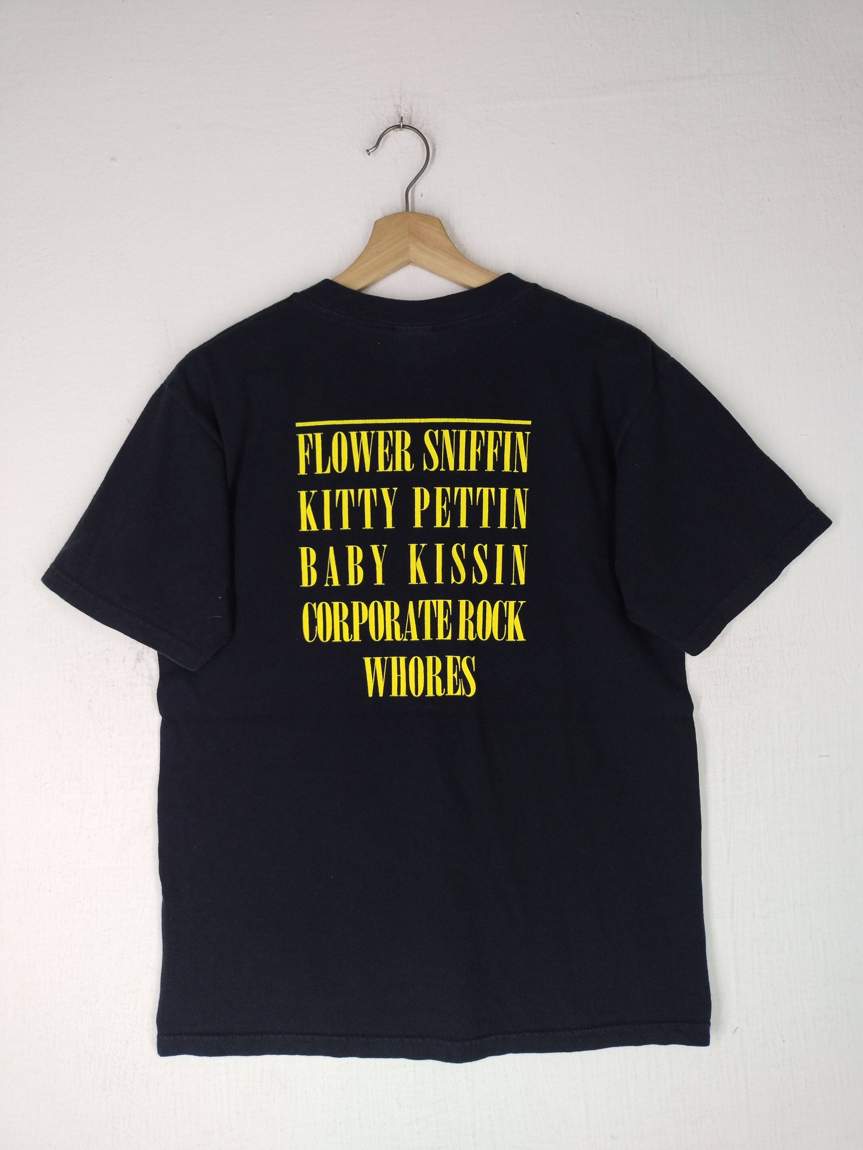 Band Tees ULTRA RARE Vintage 03's Nirvana Smiley Graphic T-Shirt Size US M / EU 48-50 / 2 - 8 Thumbnail