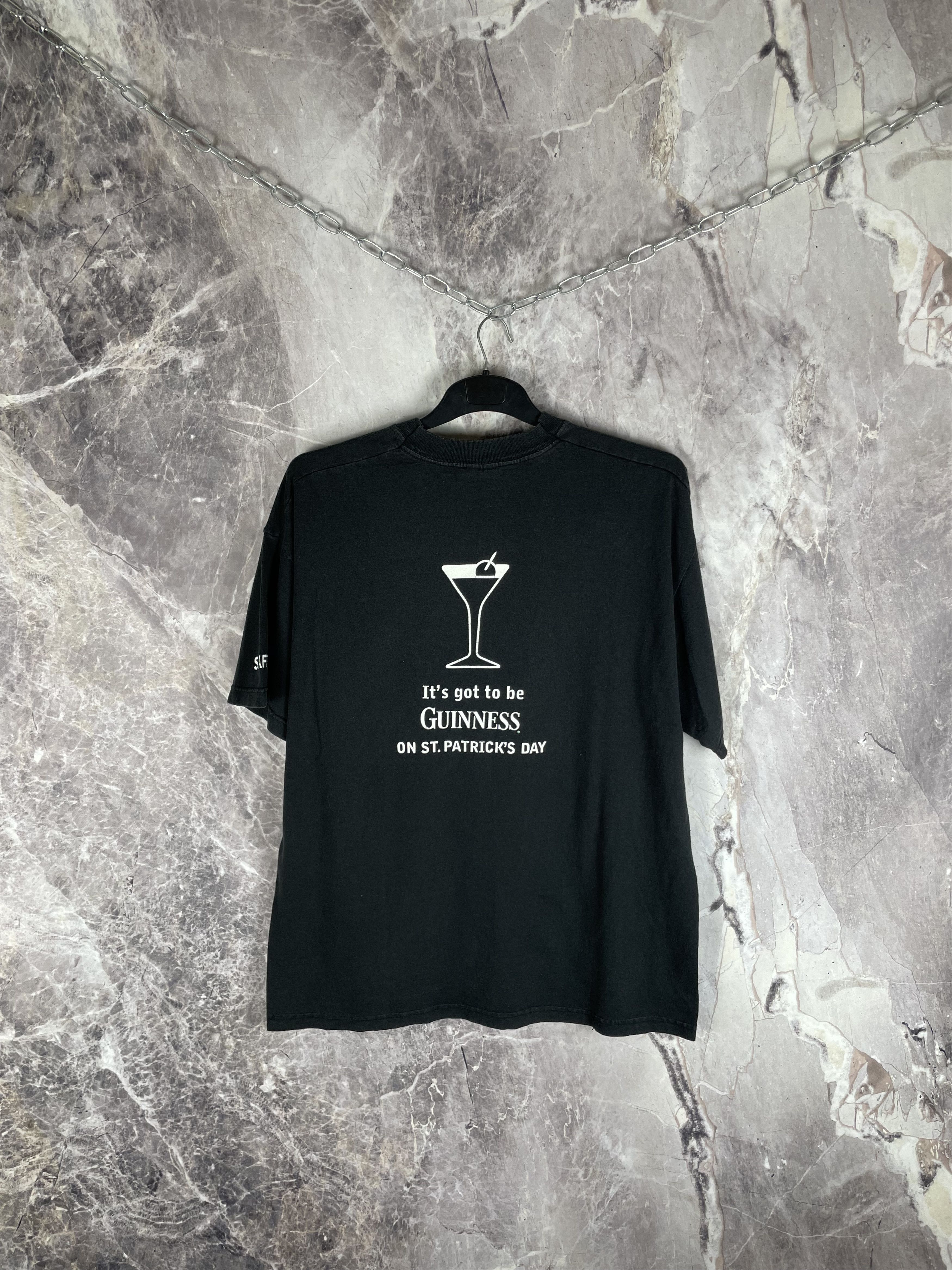 Vintage vintage guiness beer tee Size US L / EU 52-54 / 3 - 7 Thumbnail