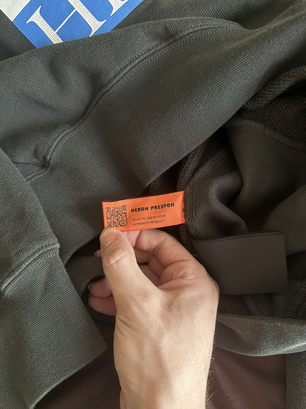 Heron Preston Heron Preston Bird Painted Crewneck Size US M / EU 48-50 / 2 - 6 Thumbnail