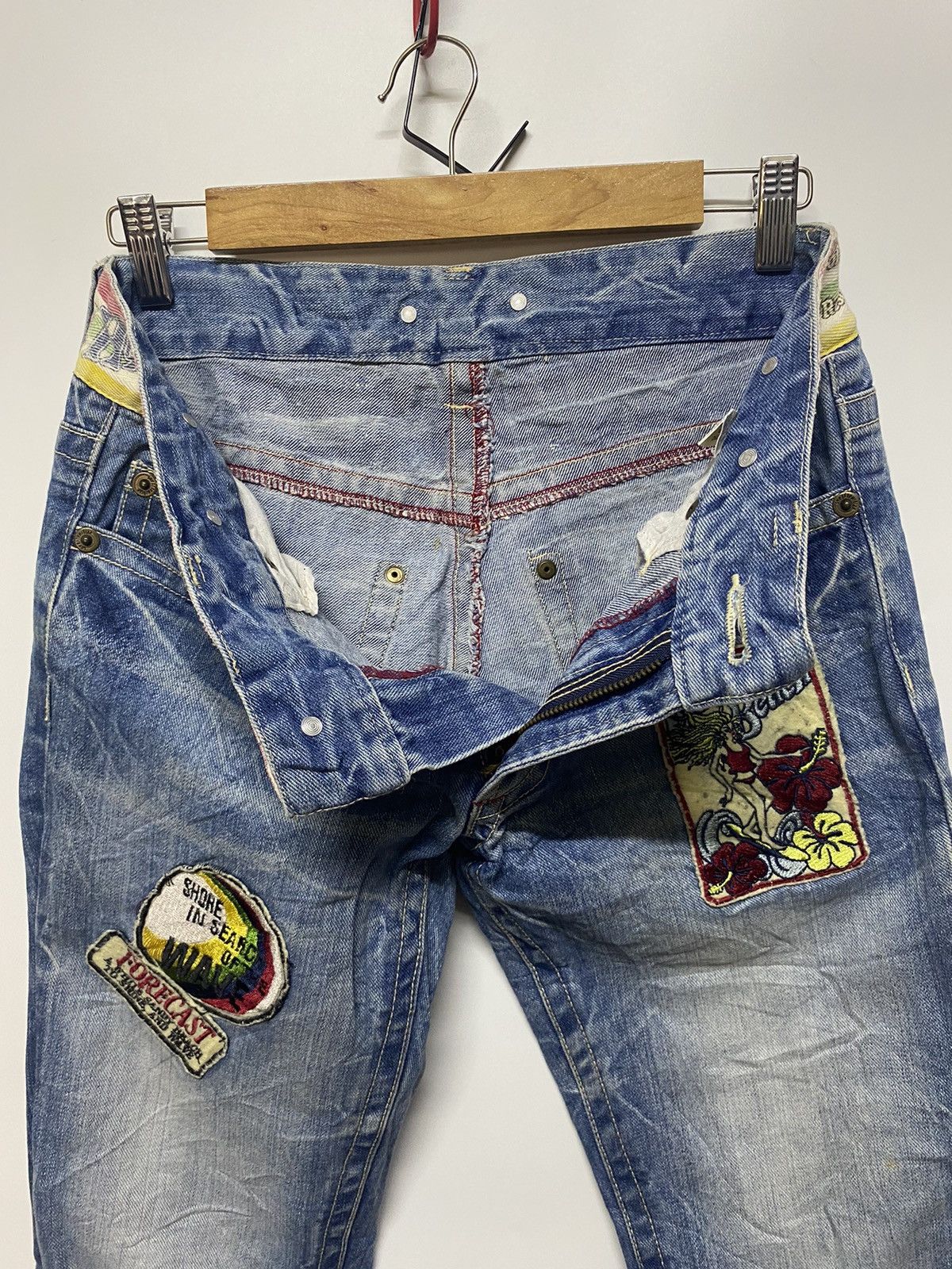 Designer × Japanese Brand Japanese Brand Beach Ocean Patches Denim Distressed Jeans Size 30" / US 8 / IT 44 - 14 Thumbnail