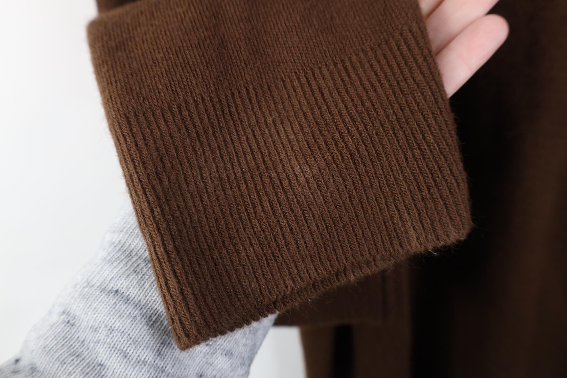 Vintage Vintage 70s Streetwear Soft Knit V-Neck Sweater Brown USA Size US XXL / EU 58 / 5 - 6 Thumbnail