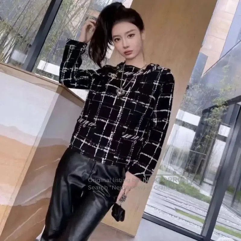 Chanel Chanel Black Wool Women's Jacket . Size M / US 6-8 / IT 42-44 - 4 Thumbnail