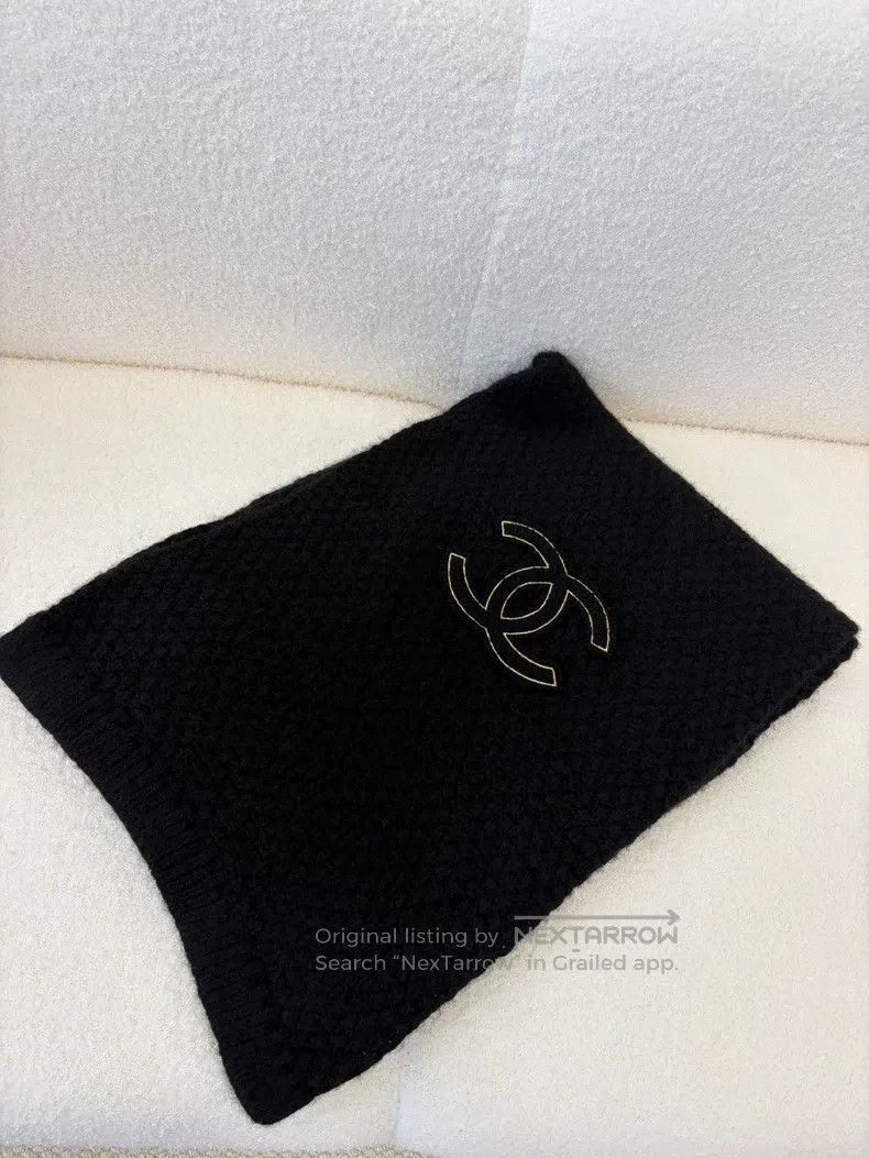 Chanel Chanel Black double C logo scarf Size ONE SIZE - 1 Thumbnail