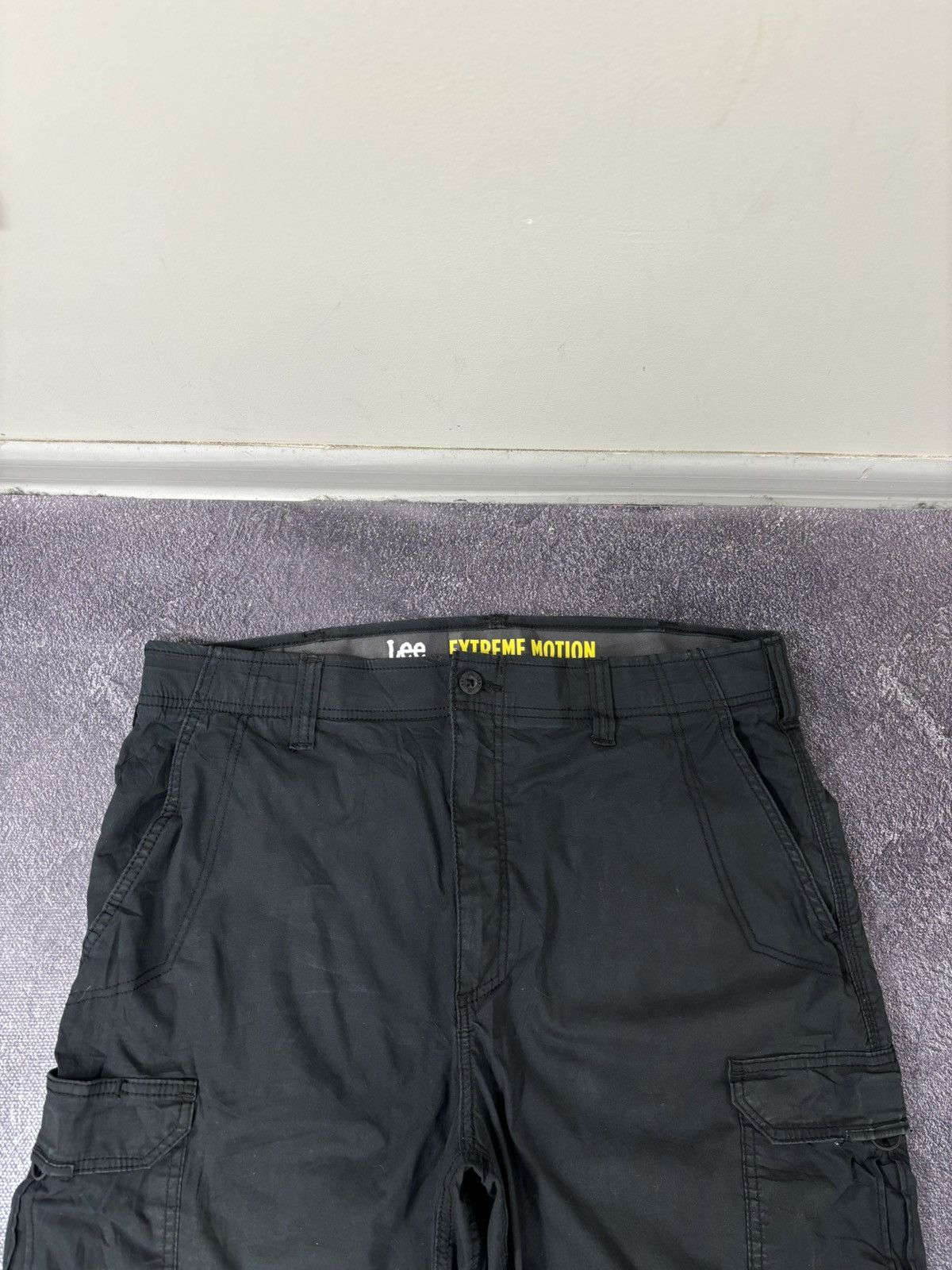 Lee Vintage Lee Extreme Motion Black Performance Cargo Shorts Size US 36 / EU 52 - 7 Thumbnail