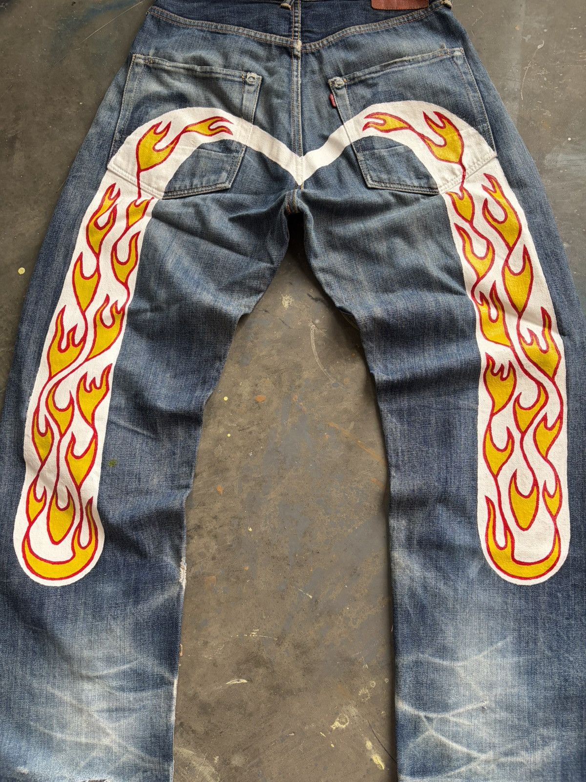 Evisu evisu NO2 2001 daicock flame art-paint selvedge Size US 32 / EU 48 - 2 Thumbnail