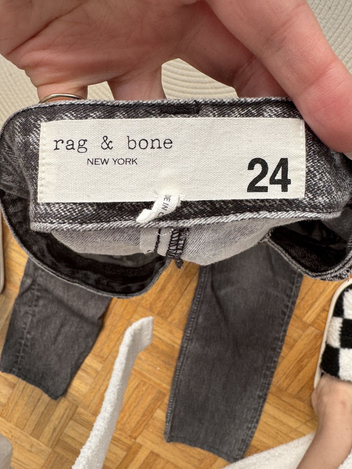 Rag & Bone Rag and bone feather light super comfy jeans 24 black/grey Size 26" / US 2 / IT 38 - 4 Thumbnail