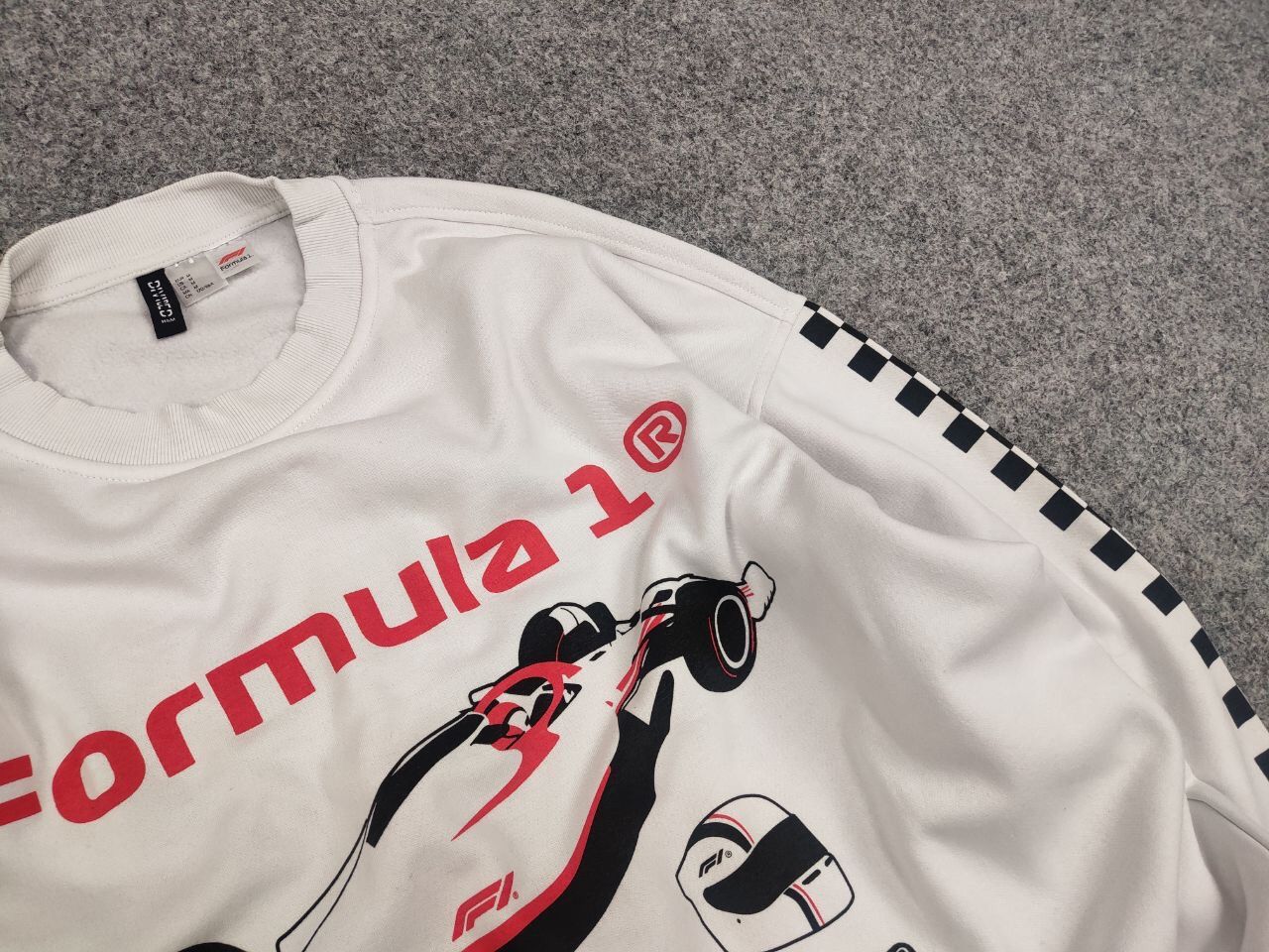 Formula 1 Formula 1 Classic Racing H&M logo Oversized Sweatshirt Size M / US 6-8 / IT 42-44 - 11 Thumbnail
