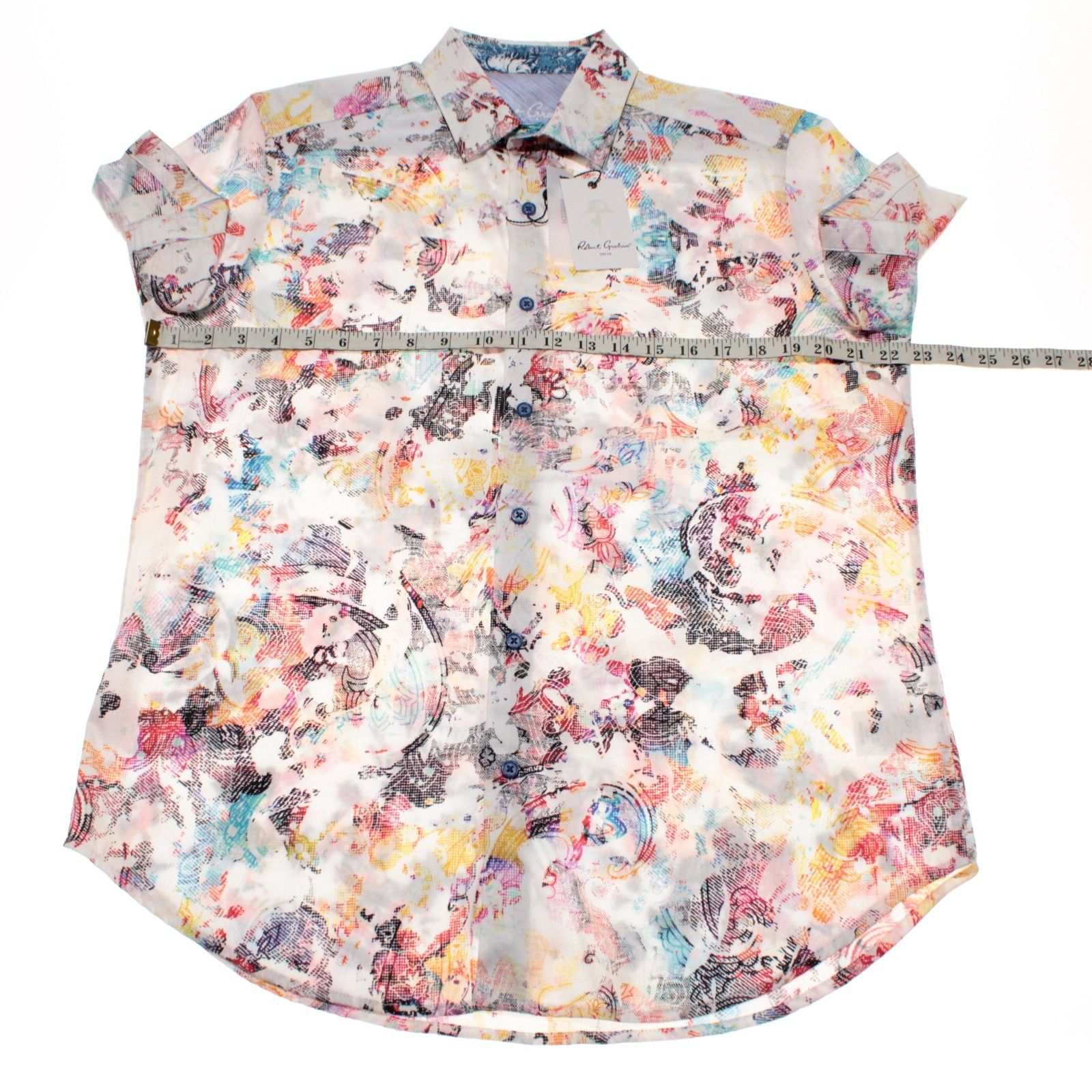 Robert Graham Robert Graham New with tags Shirt Size M US In White Size US M / EU 48-50 / 2 - 6 Thumbnail