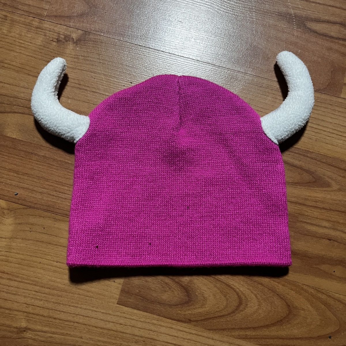 Other Vintage Pink Ireland Beanie With Horns Fits Small Size ONE SIZE - 4 Thumbnail