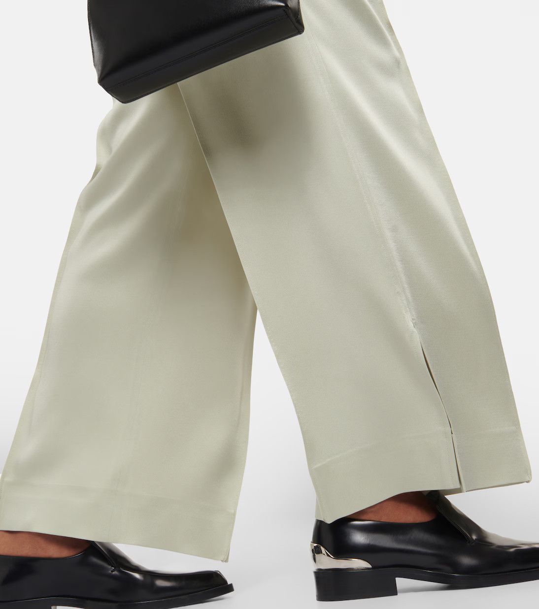 Jil Sander o1y1025 Sweatpant in Light Green Size 27" / US 4 / IT 40 - 5 Thumbnail