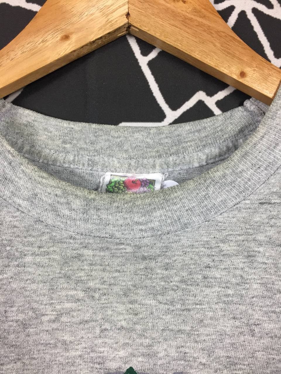 Fruit Of The Loom × Vintage Vtg 90s Sacramento California Single Stitch Tee Size M Size US M / EU 48-50 / 2 - 4 Thumbnail