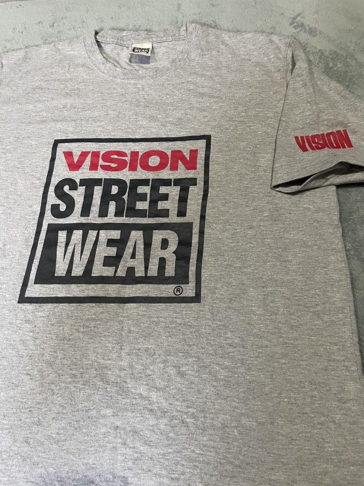 Vision Streetwear Vision Street Wear Box Logo Tshirt Size US L / EU 52-54 / 3 - 5 Thumbnail