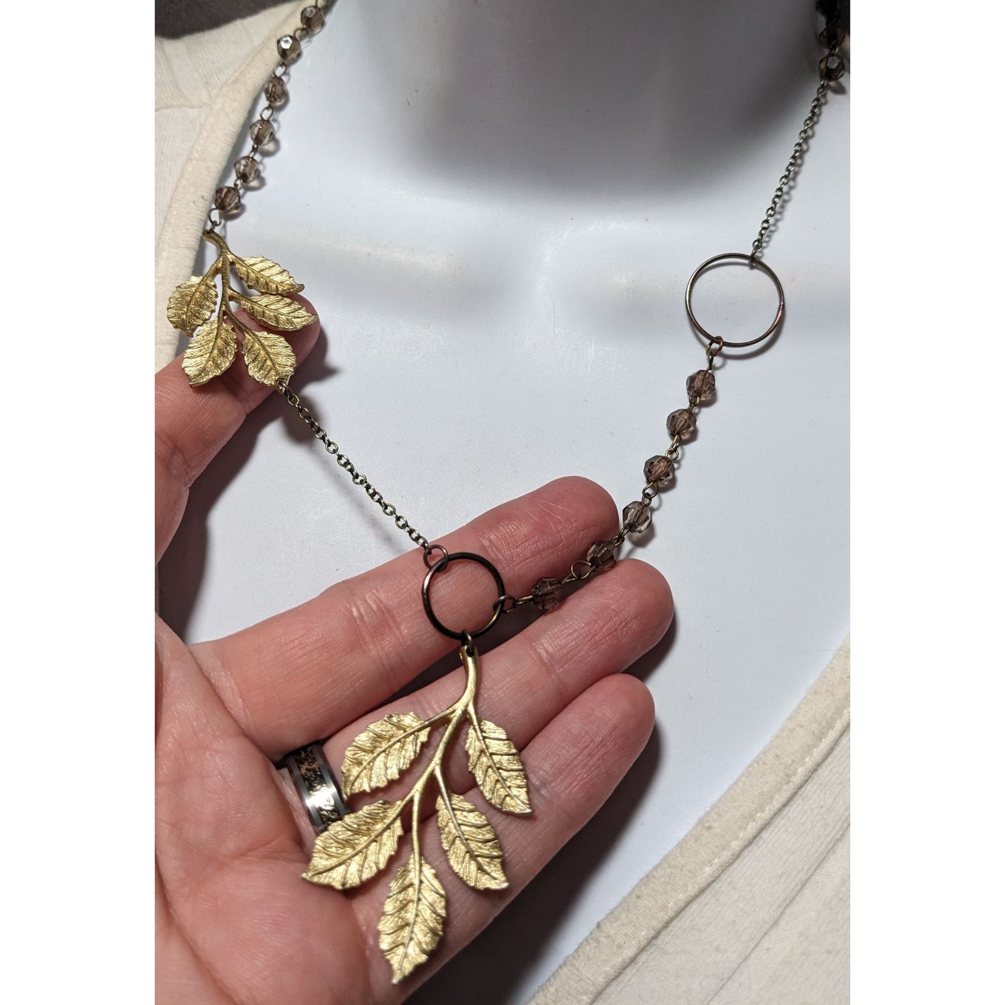 Other Asymmetrical Gold Beaded Leaf Necklace Size ONE SIZE - 8 Thumbnail