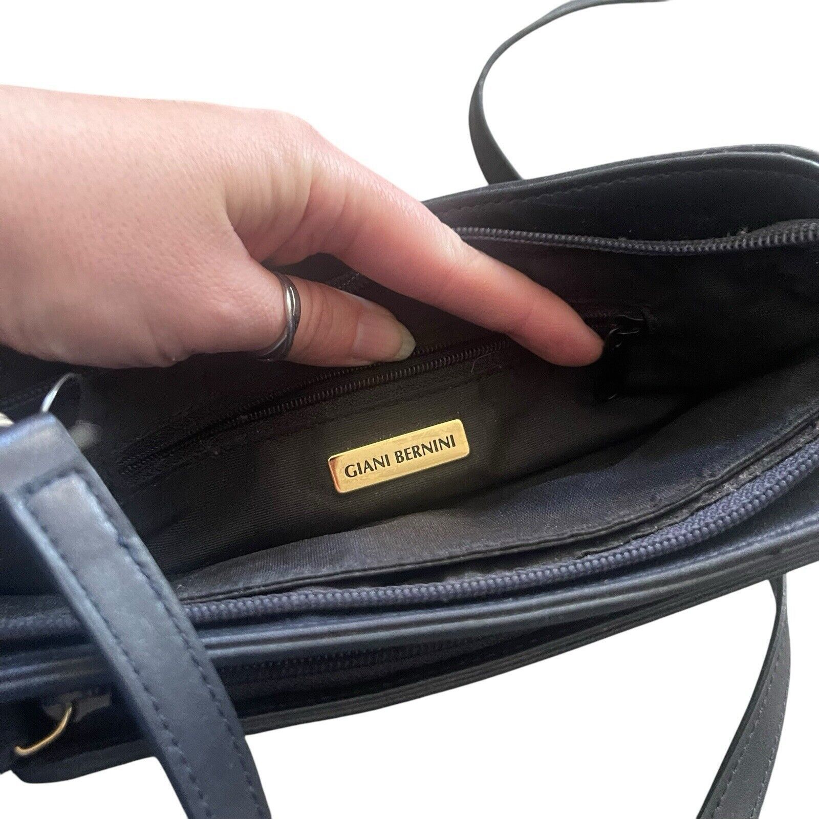Other Giani Bernini Black Leather Small Crossbody Shoulder Purse Size ONE SIZE - 6 Thumbnail