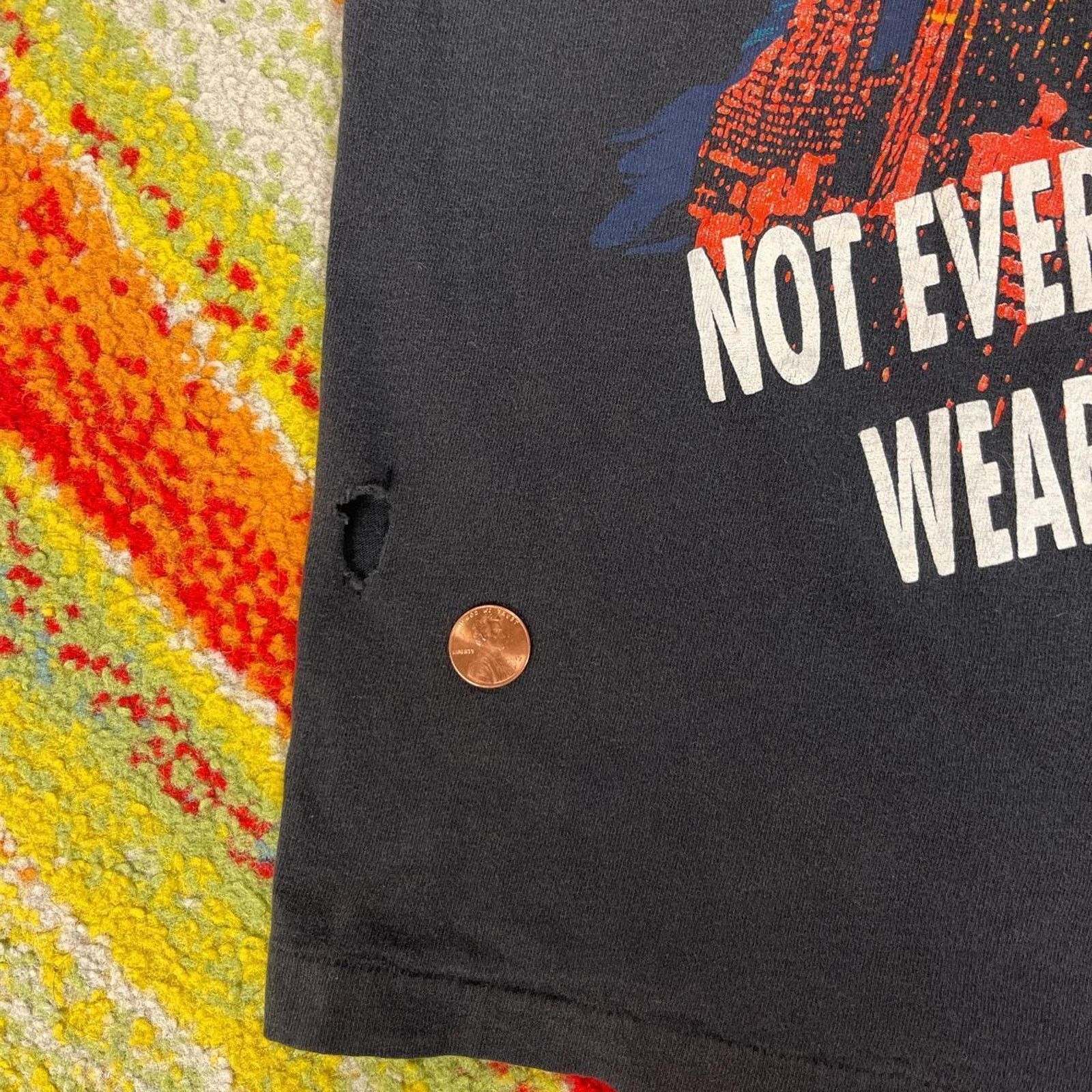 Nike Vintage Nike Jordan "Not Every Hero" 90s Graphic Tee Size US L / EU 52-54 / 3 - 3 Thumbnail