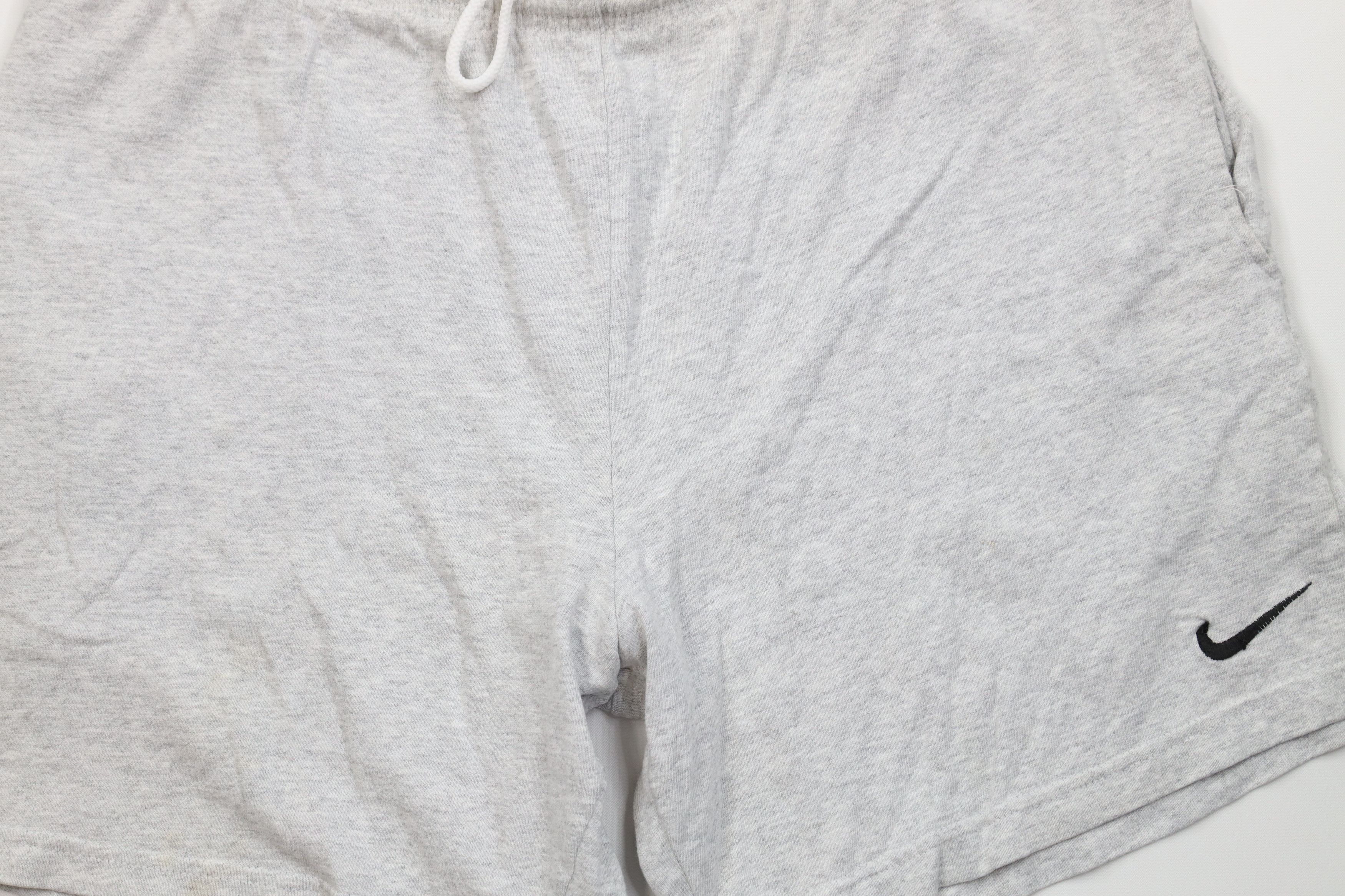 Nike Vintage 90s Nike Mini Swoosh Above Knee Shorts Gray USA Size US 34 / EU 50 - 3 Thumbnail