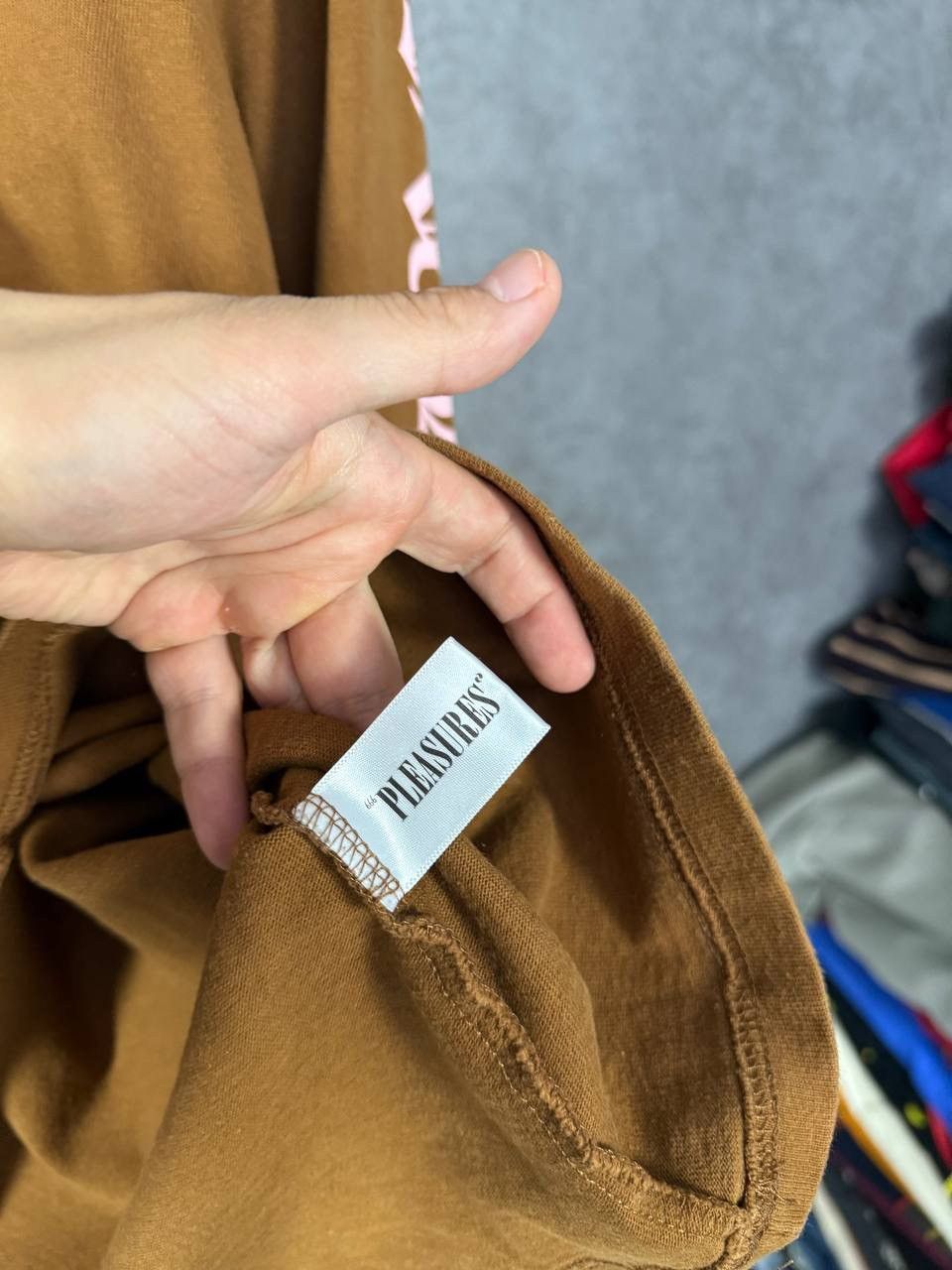 Pleasures Pleasures designer longsleeve Size US M / EU 48-50 / 2 - 5 Thumbnail