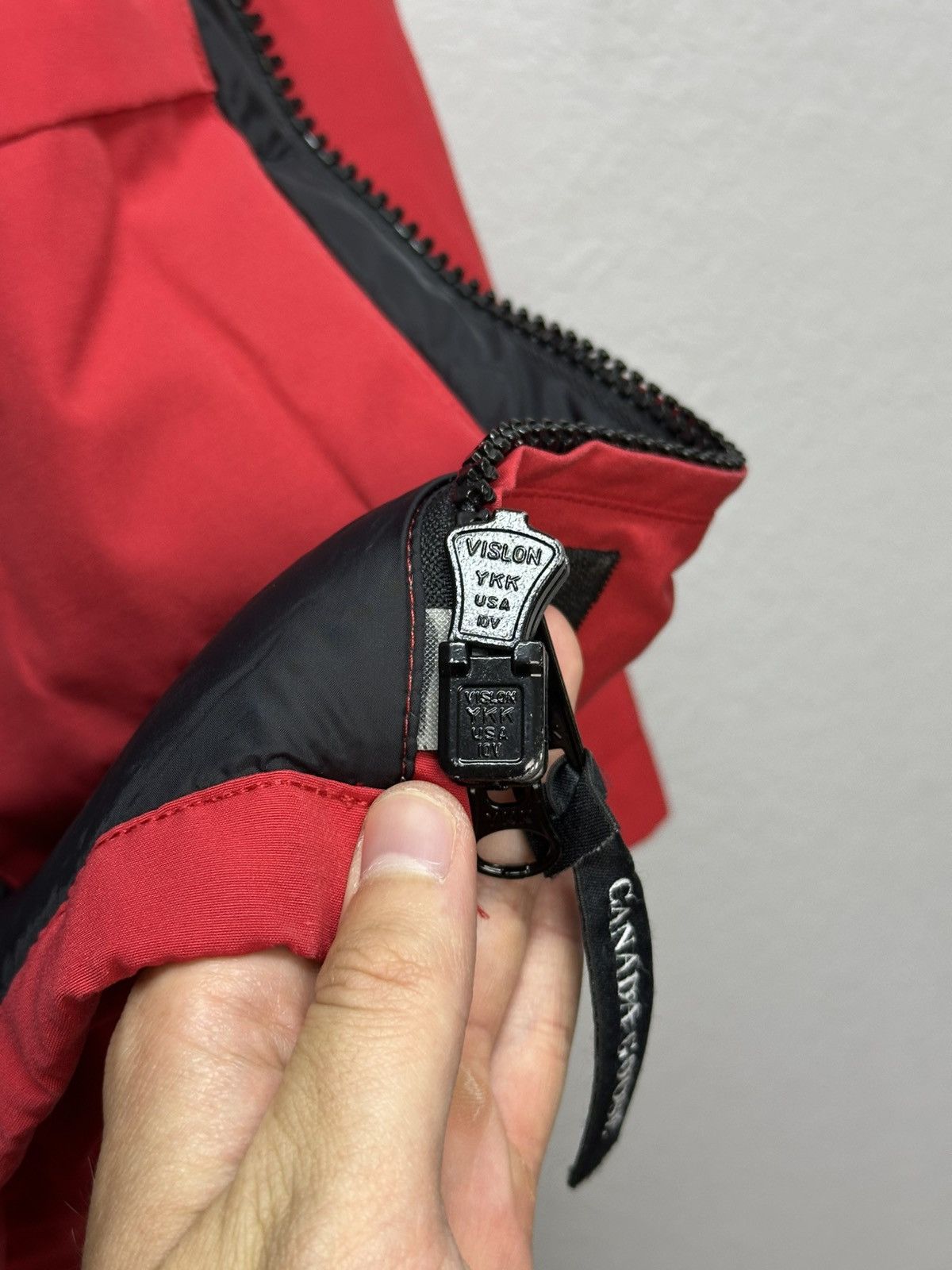 Canada Goose Vintage Canada Goose Down Puffer Jacket Real Fur Canada Size M / US 6-8 / IT 42-44 - 11 Thumbnail
