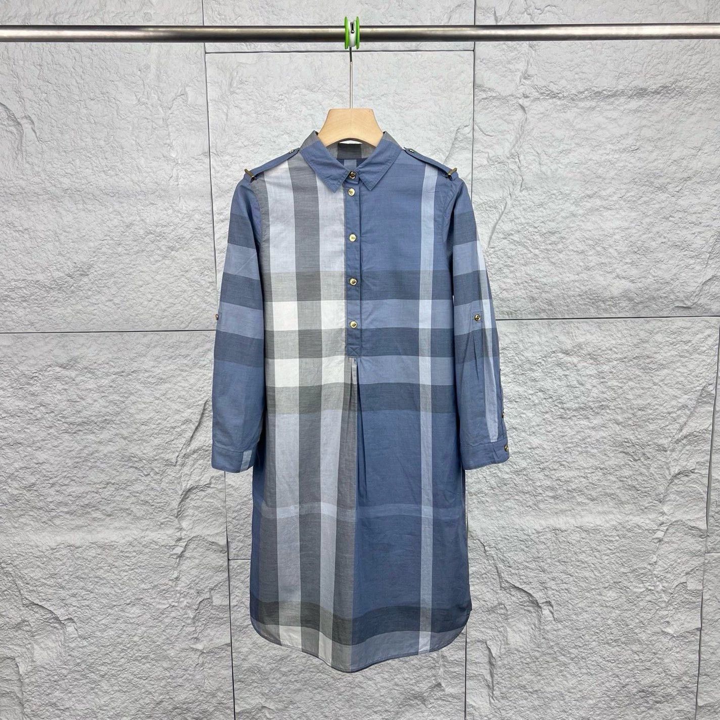 Burberry Burberry Blue Plaid Check Dress Size US S / EU 44-46 / 1 - 1 Thumbnail