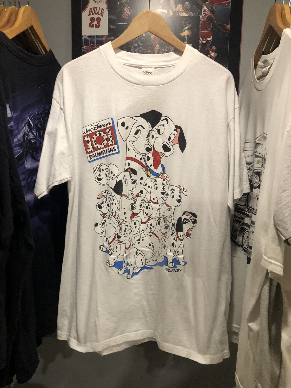 Vintage 101 Dalmatians Disney's Adventure Movie T-Shirt