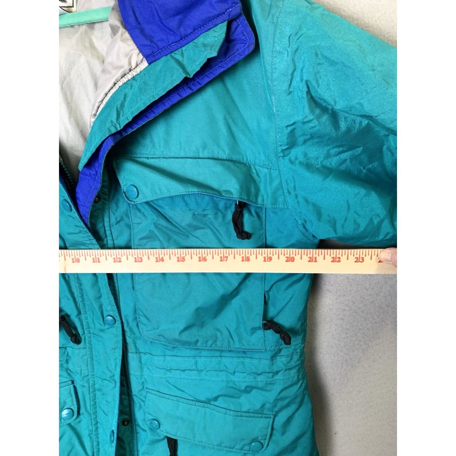 Vintage Vintage LL Bean Jacket Women Size Large Green Goretex Thinsulate Hooded Size L / US 10 / IT 46 - 7 Thumbnail