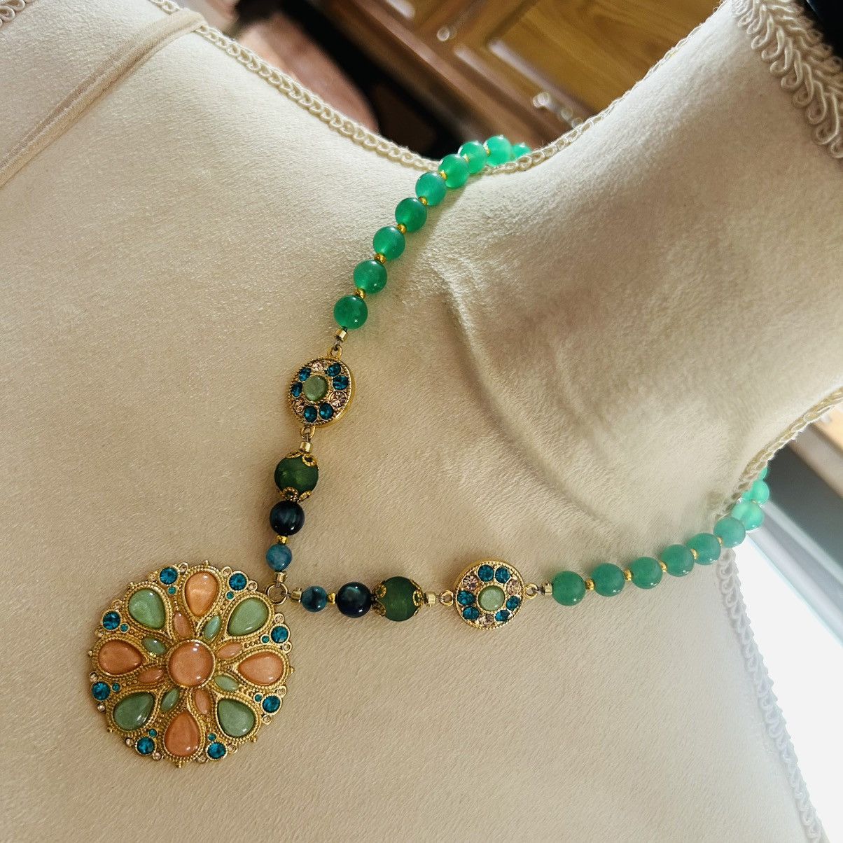 Handmade Handcrafted repurposed green chalcedony medallion necklace Size ONE SIZE - 1 Thumbnail