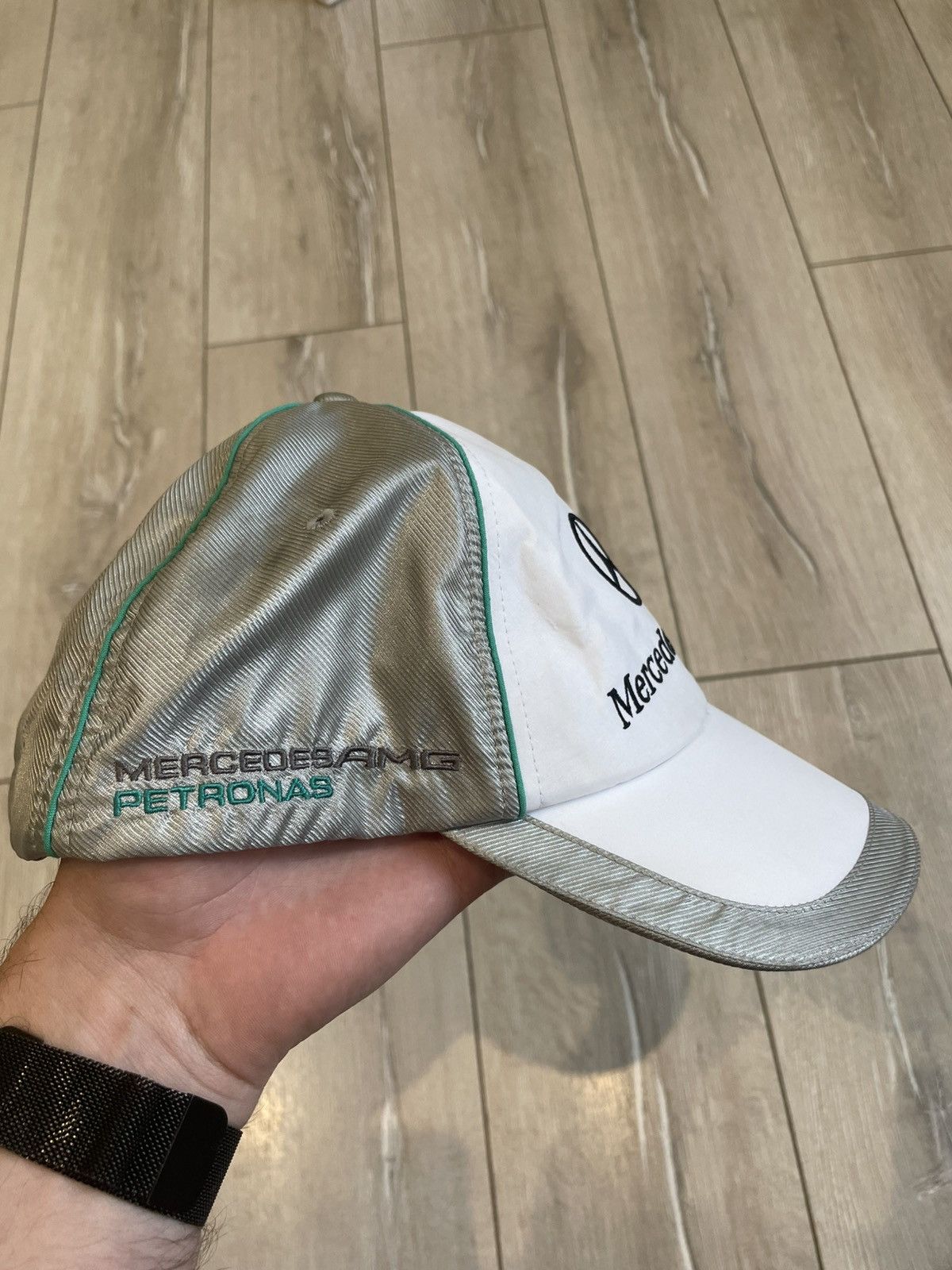 Mercedes-Benz × Puma AMG Petronas F1 MERCEDES BENZ x PUMA RARE RACING SILVER CAP Size ONE SIZE - 3 Thumbnail