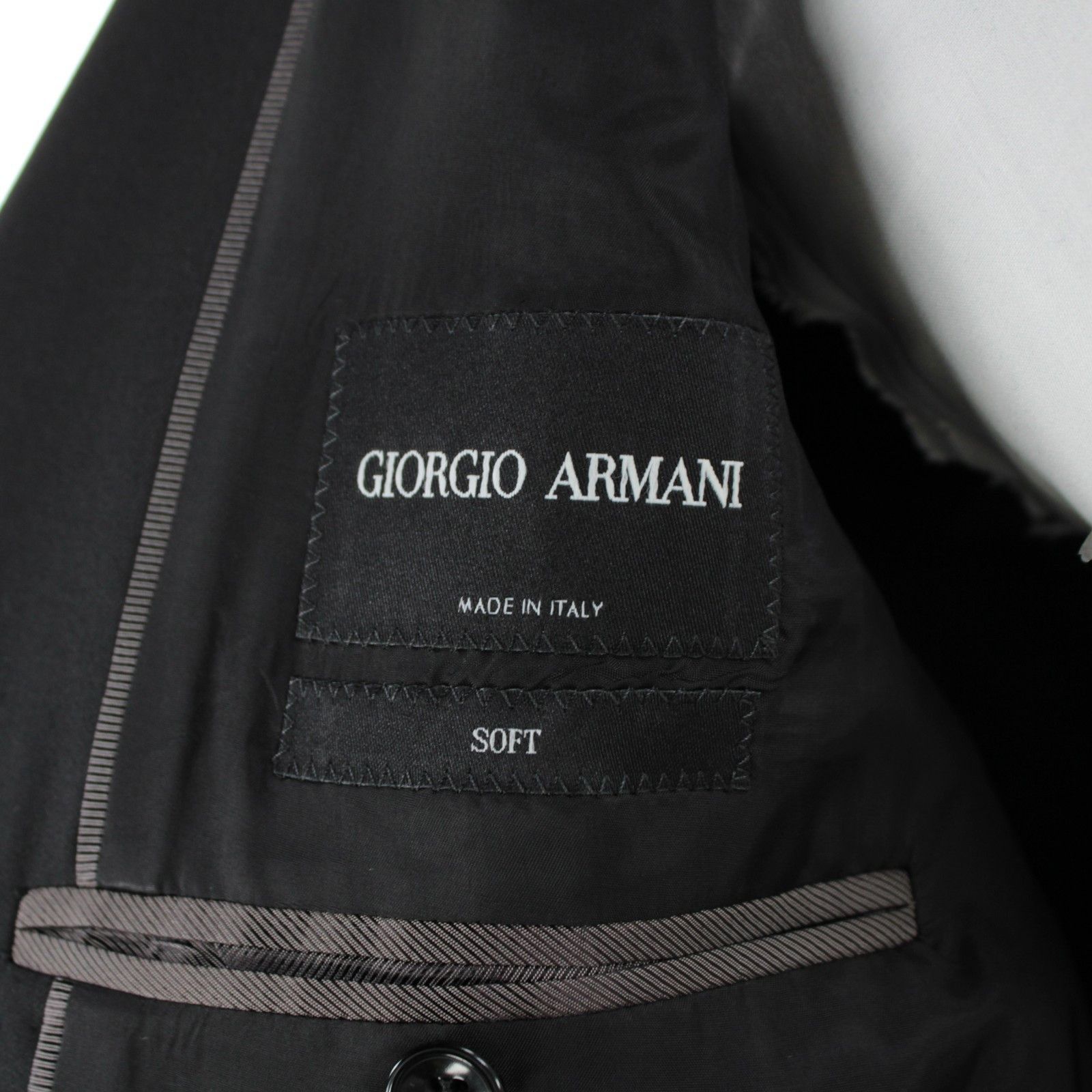 Giorgio Armani Giorgio Armani Suit Size US 42 Long in Black Size 42R - 8 Thumbnail
