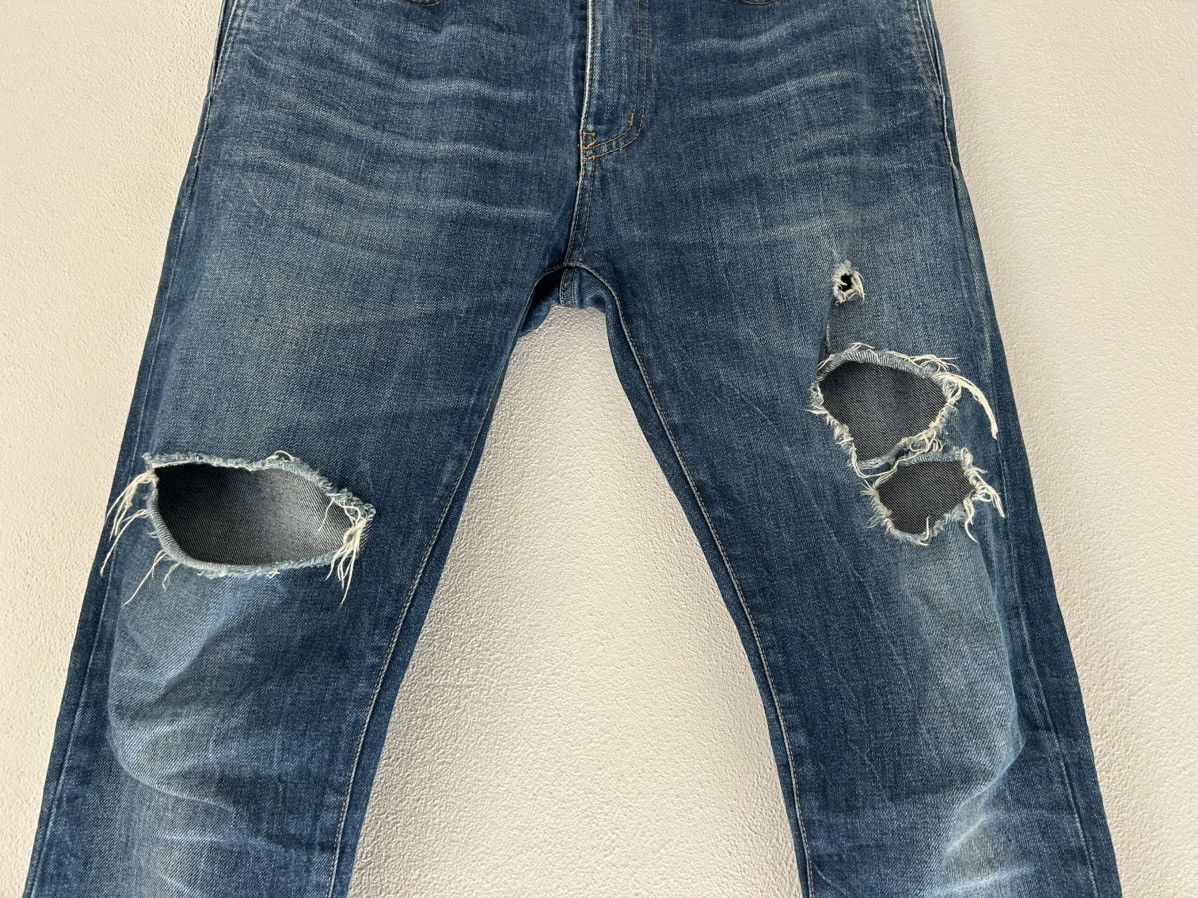 Saint Laurent Paris Saint Laurent Paris Distressed Slim-Fit Jeans Size US 33 - 3 Thumbnail