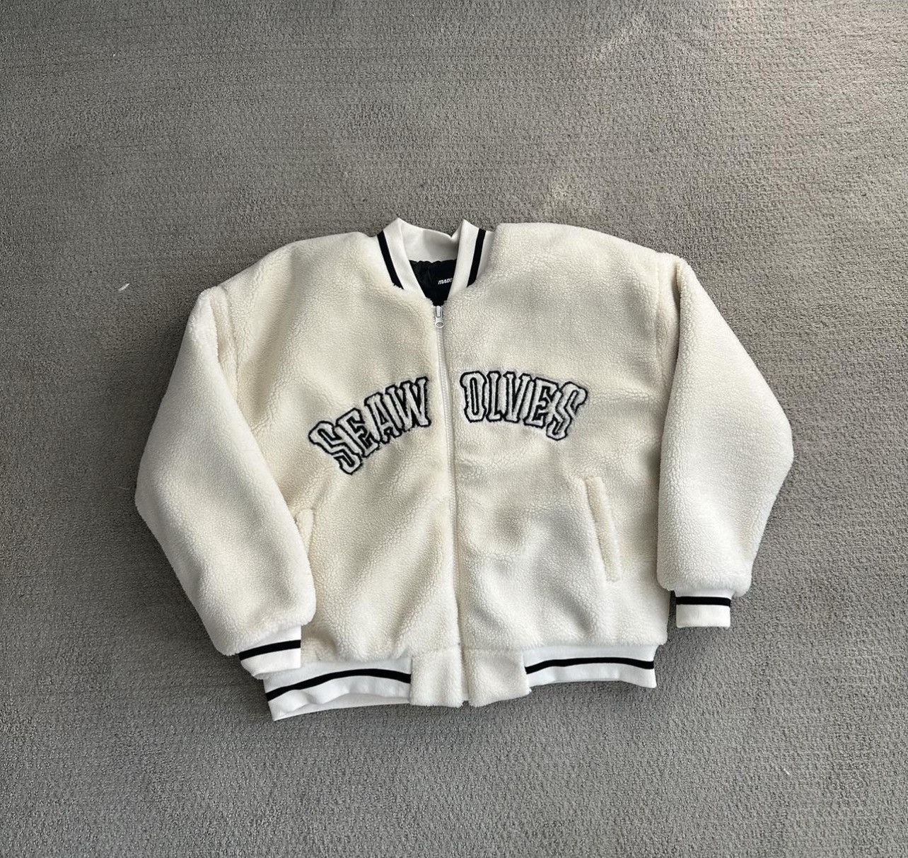 Other Sherpa bomber🐑 Size US M / EU 48-50 / 2 - 1 Thumbnail