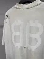 Balenciaga Balenciaga Bitcoin distressed short sleeve T-shirt Size US M / EU 48-50 / 2 - 3 Thumbnail