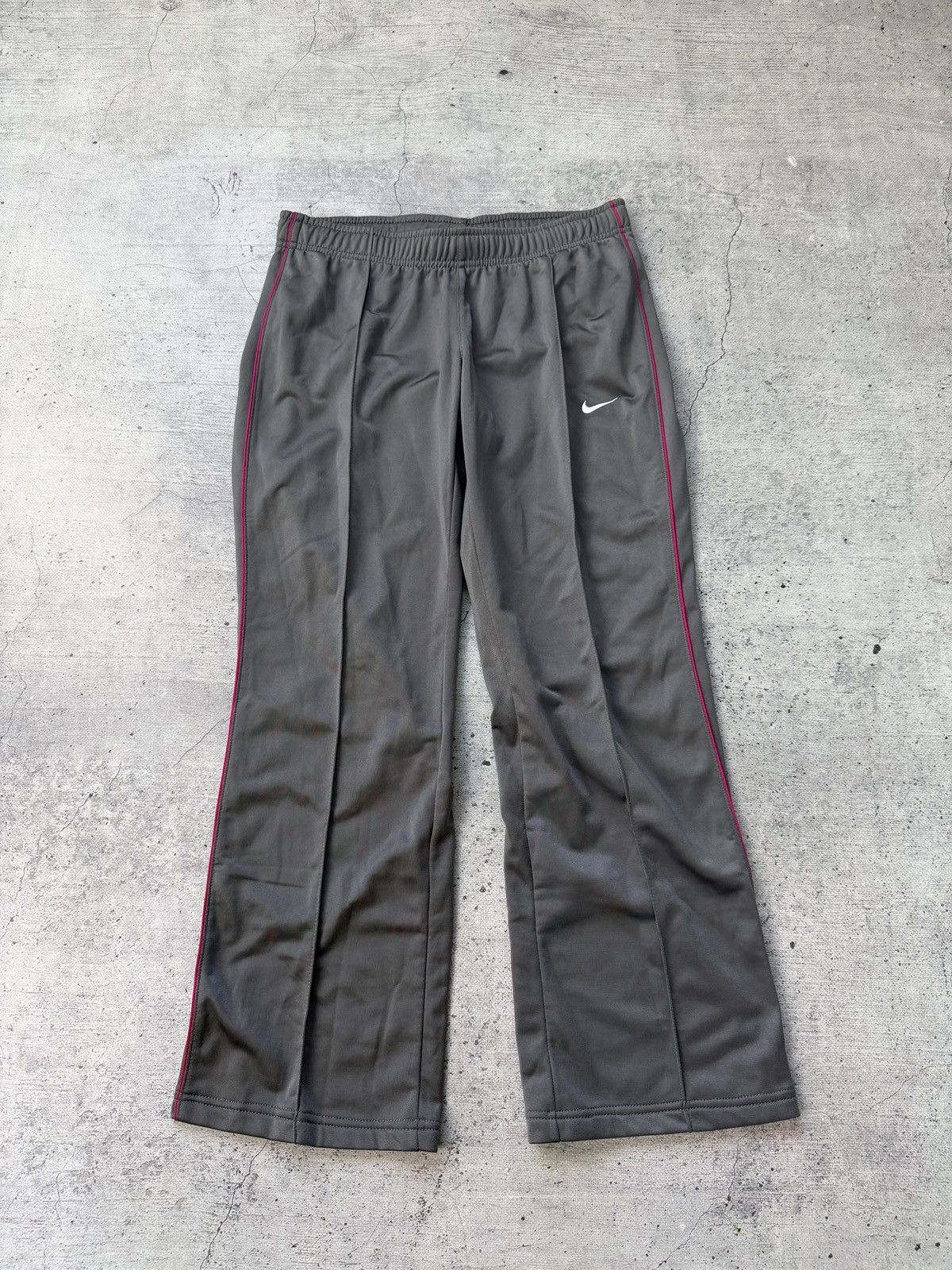 Nike Nike Vintage Pants Nylon Baggy Wide Japan Sweatpants Striped Size US 34 / EU 50 - 1 Thumbnail