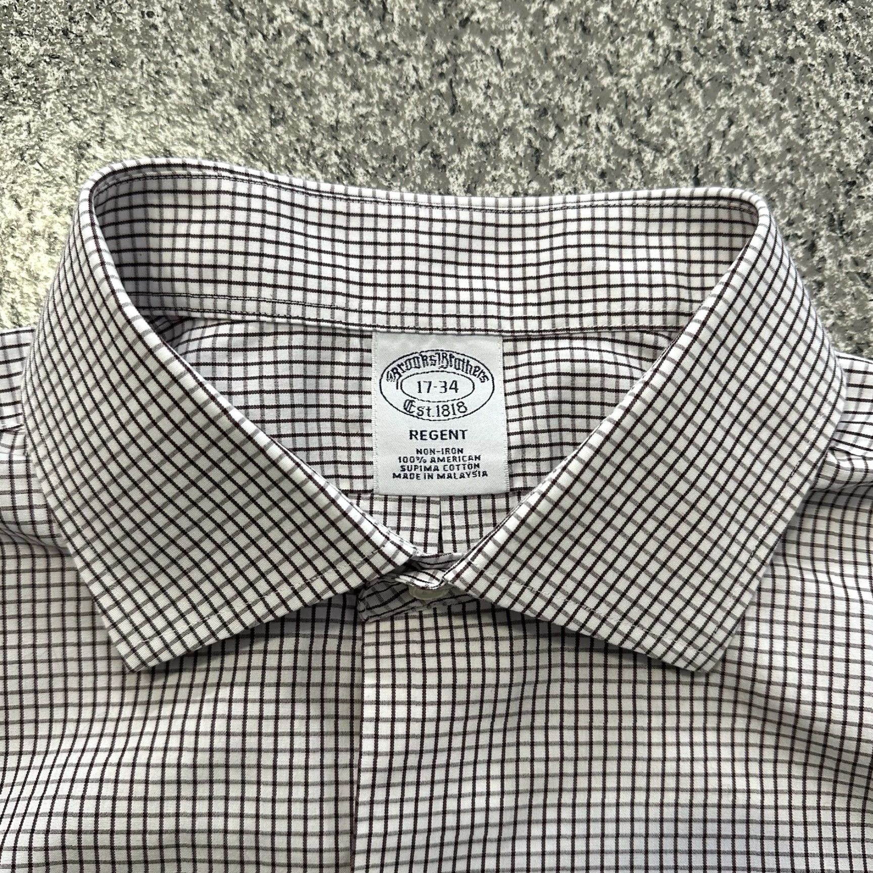 Brooks Brothers Brooks Brothers Button Down Shirt Mens 17 34 Regent Non Iron Supima Cotton Brown Shirt Mens Size 17 Brown Non-Iron Dress Shirt Size US XL / EU 56 / 4 - 2 Thumbnail