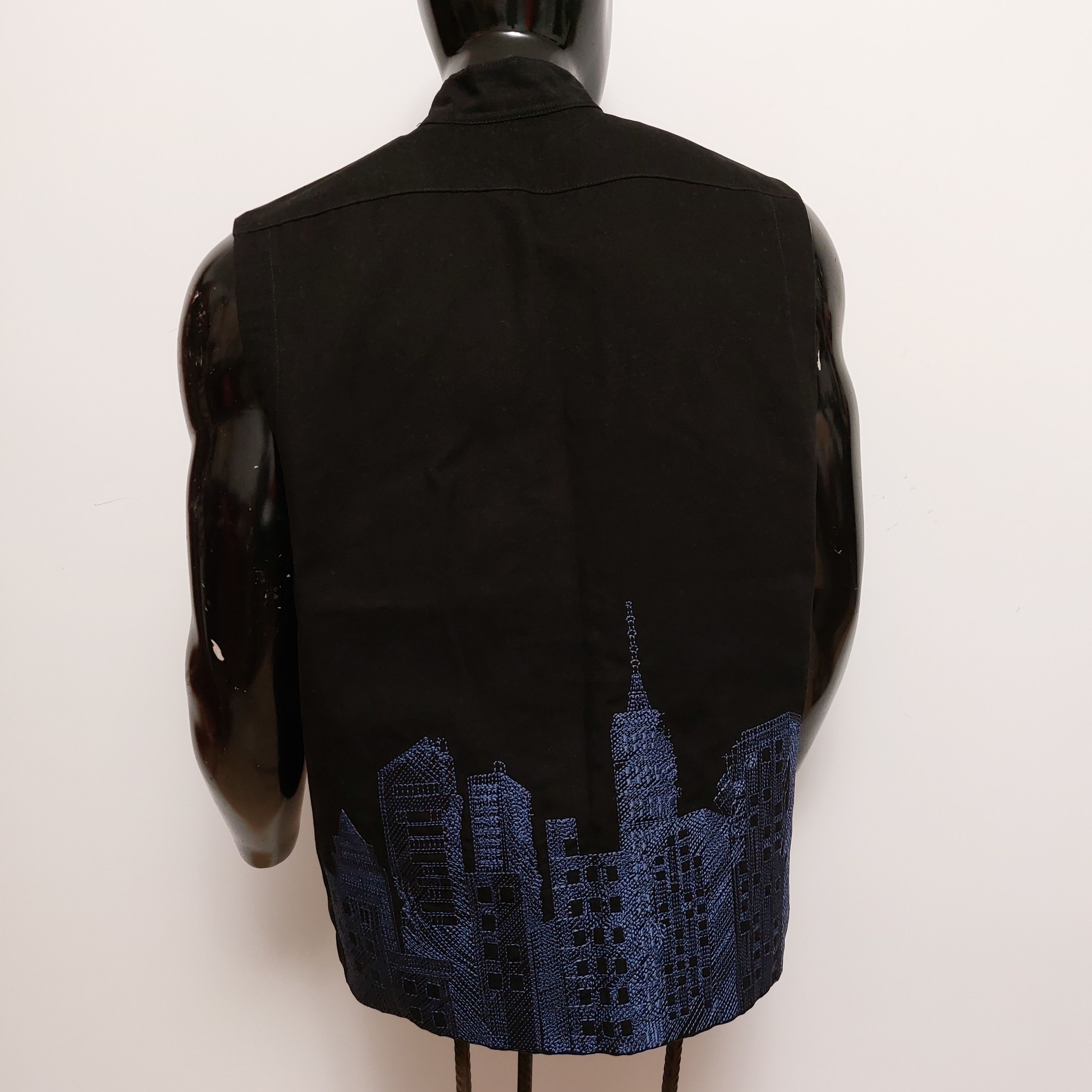 Derschutze Derschutze Kaiju vest Size US XL / EU 56 / 4 - 2 Thumbnail