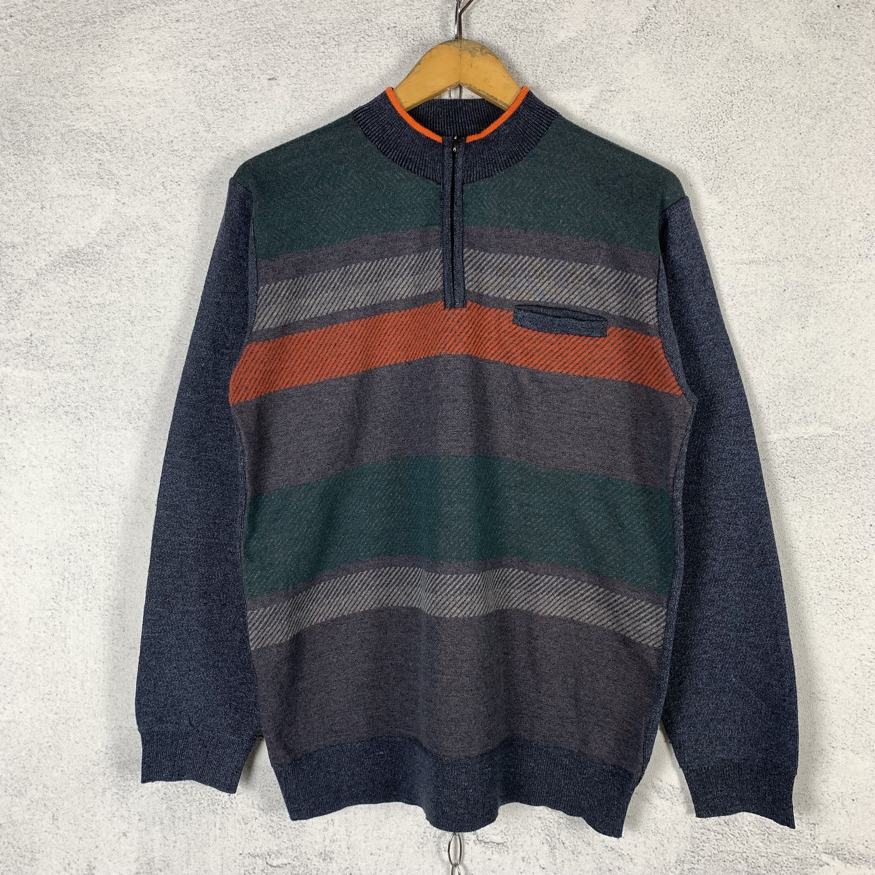 Vintage Vintage Japanese Brand Halfzip Knitwear Jumper Size US S / EU 44-46 / 1 - 1 Thumbnail