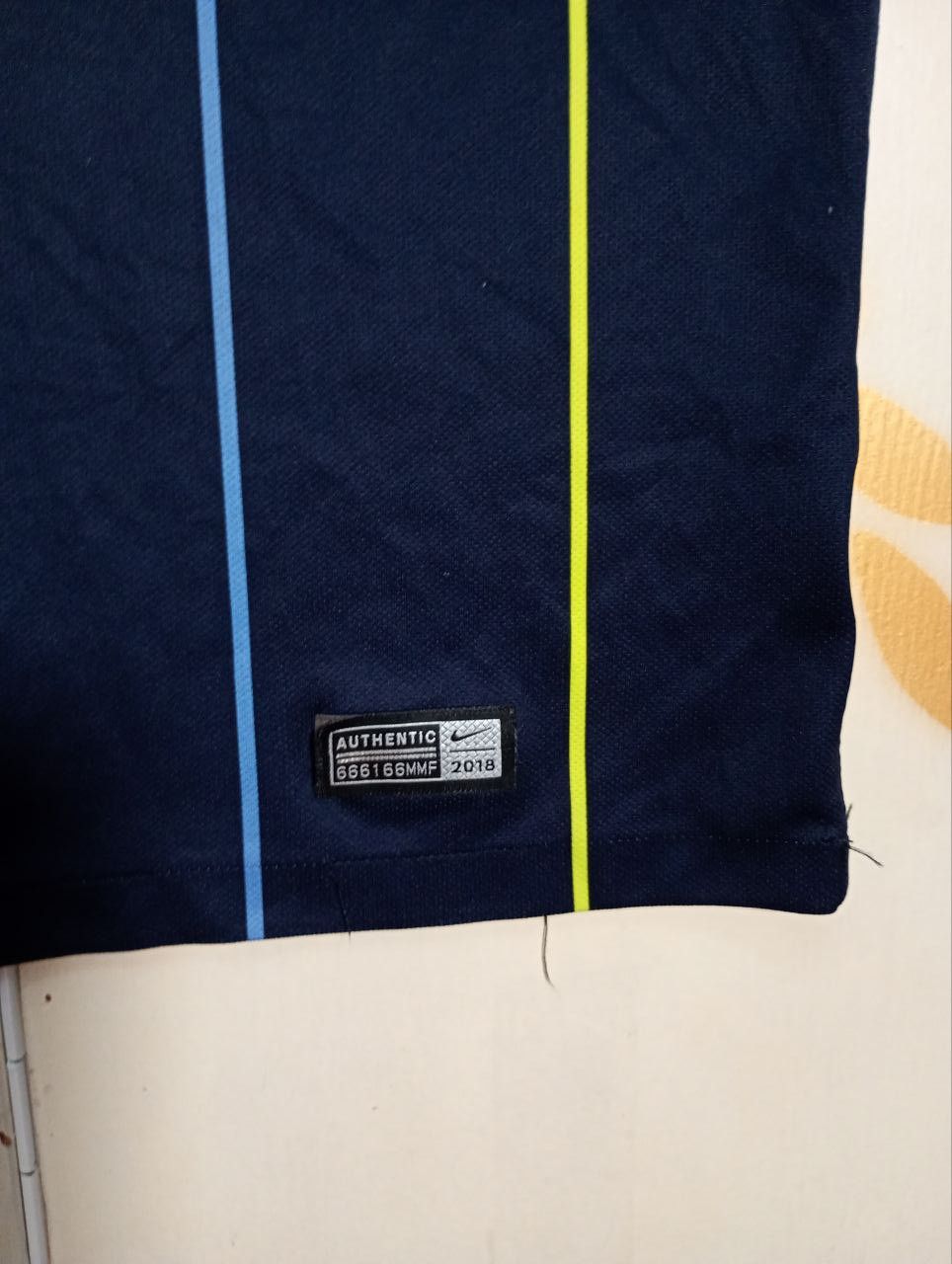 Nike Nike Manchester City Away Jersey 2018-2019 Kids size XL Size US S / EU 44-46 / 1 - 8 Thumbnail