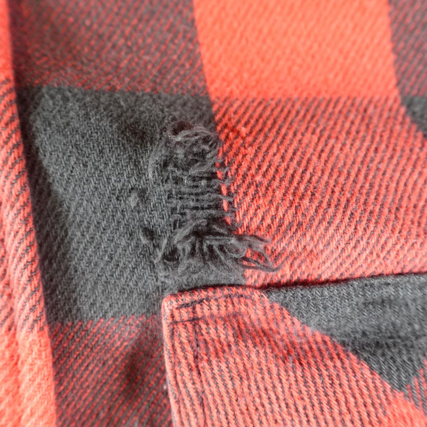 Carhartt VINTAGE Carhartt Flannel Shirt Mens XL Red Plaid Rugged Outdoor Wear USA Thick Size US XL / EU 56 / 4 - 3 Thumbnail