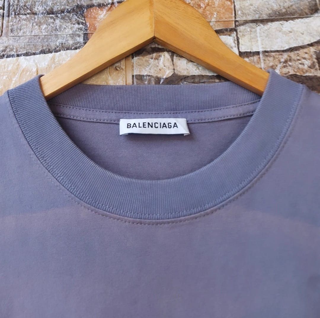 Balenciaga BALENCIAGA FAMILY PORTRAIT Size US M / EU 48-50 / 2 - 4 Thumbnail