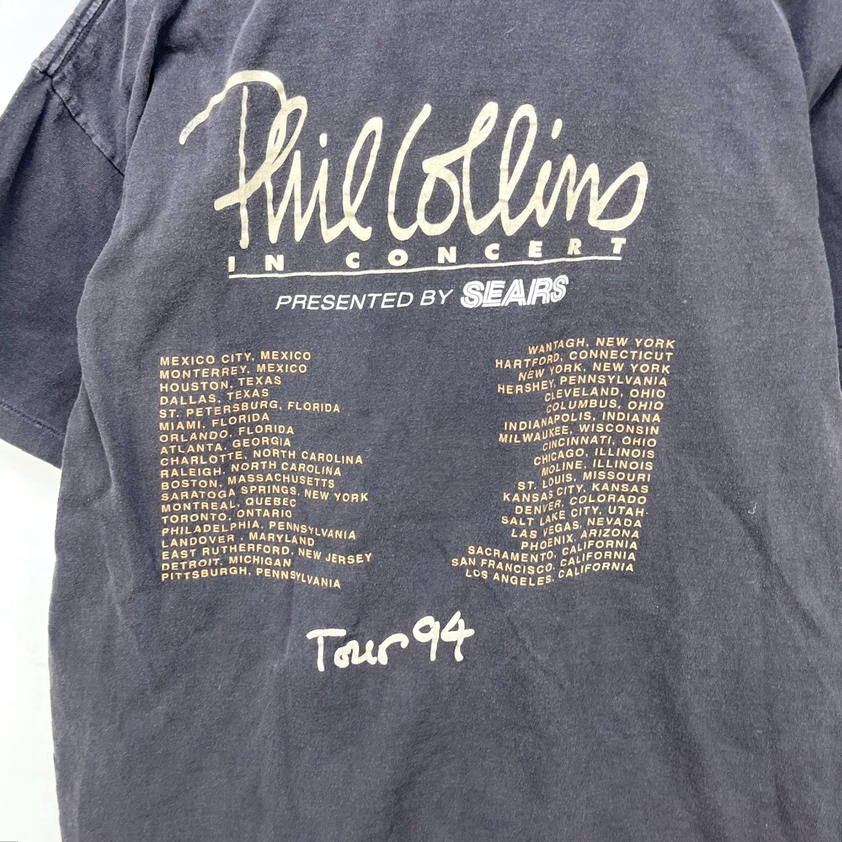 Vintage VINTAGE 1994 Phil Collins Sun Faded Tour T Shirt XL Brockum Band Size US XL / EU 56 / 4 - 5 Thumbnail