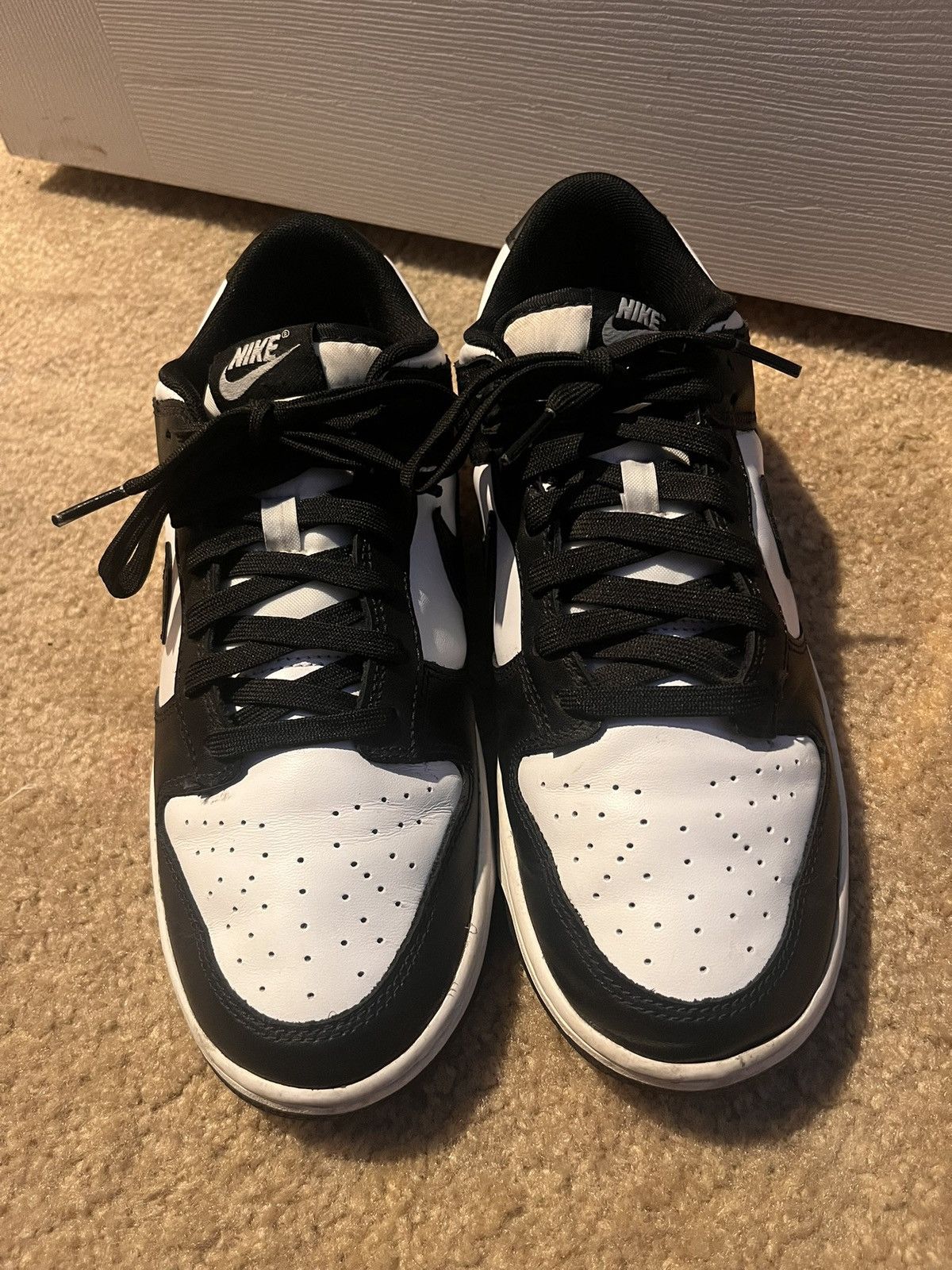 Nike Nike Pandas, Dunk Low Size US 9.5 / EU 42-43 - 1 Thumbnail