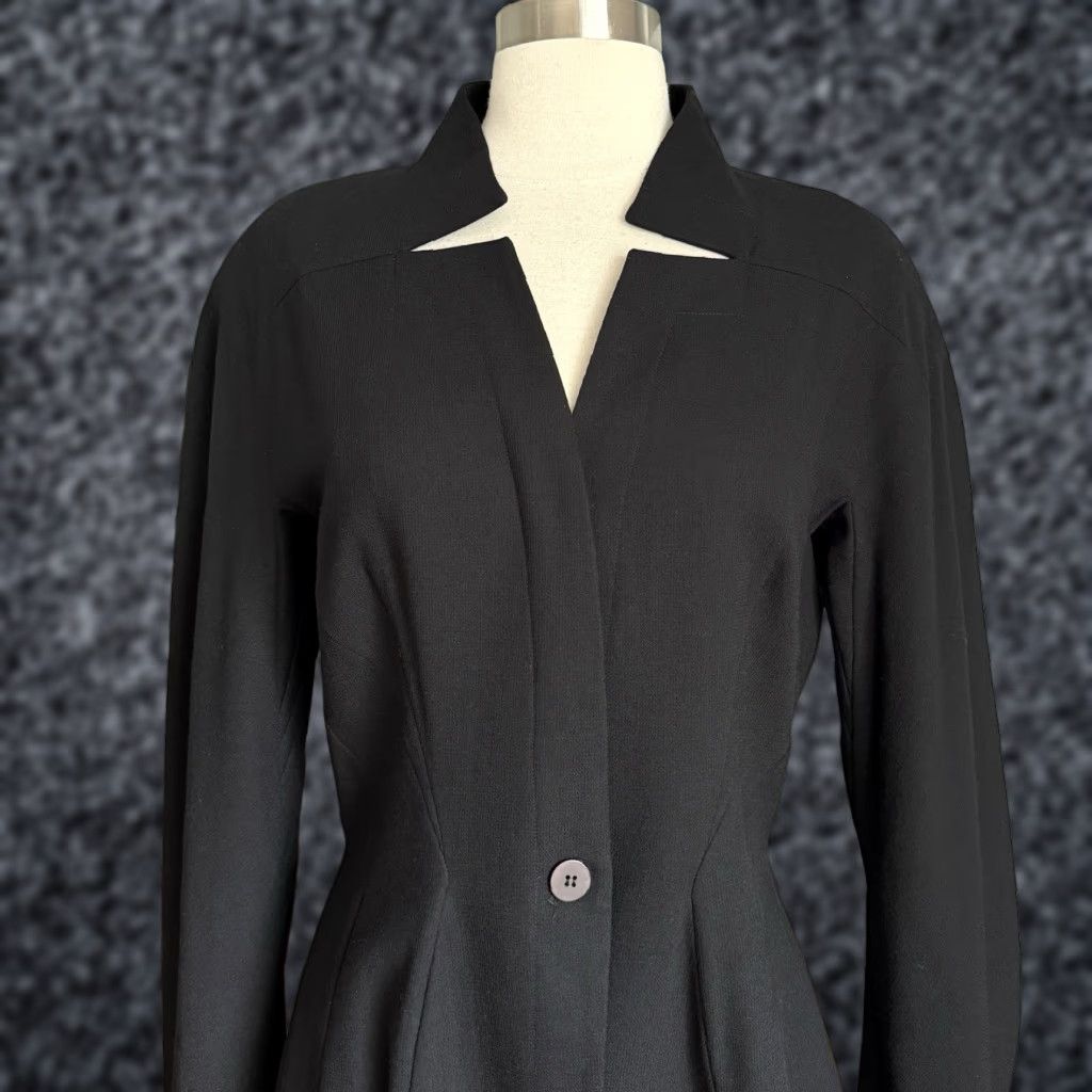Vintage VINTAGE Byron Lars Blazer Jacket Womens 8 Black Wool Tailored Cinched Waist Blazer 8 Size M / US 6-8 / IT 42-44 - 1 Thumbnail