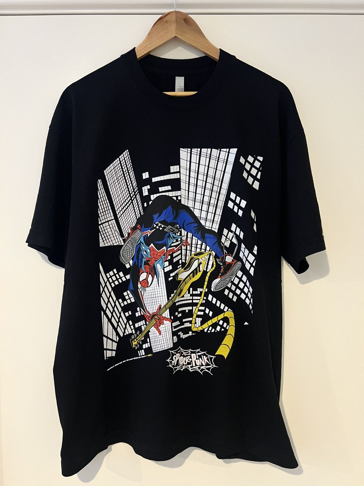 Marvel Comics Spiderpunk T-Shirt Size US L / EU 52-54 / 3 - 1 Thumbnail