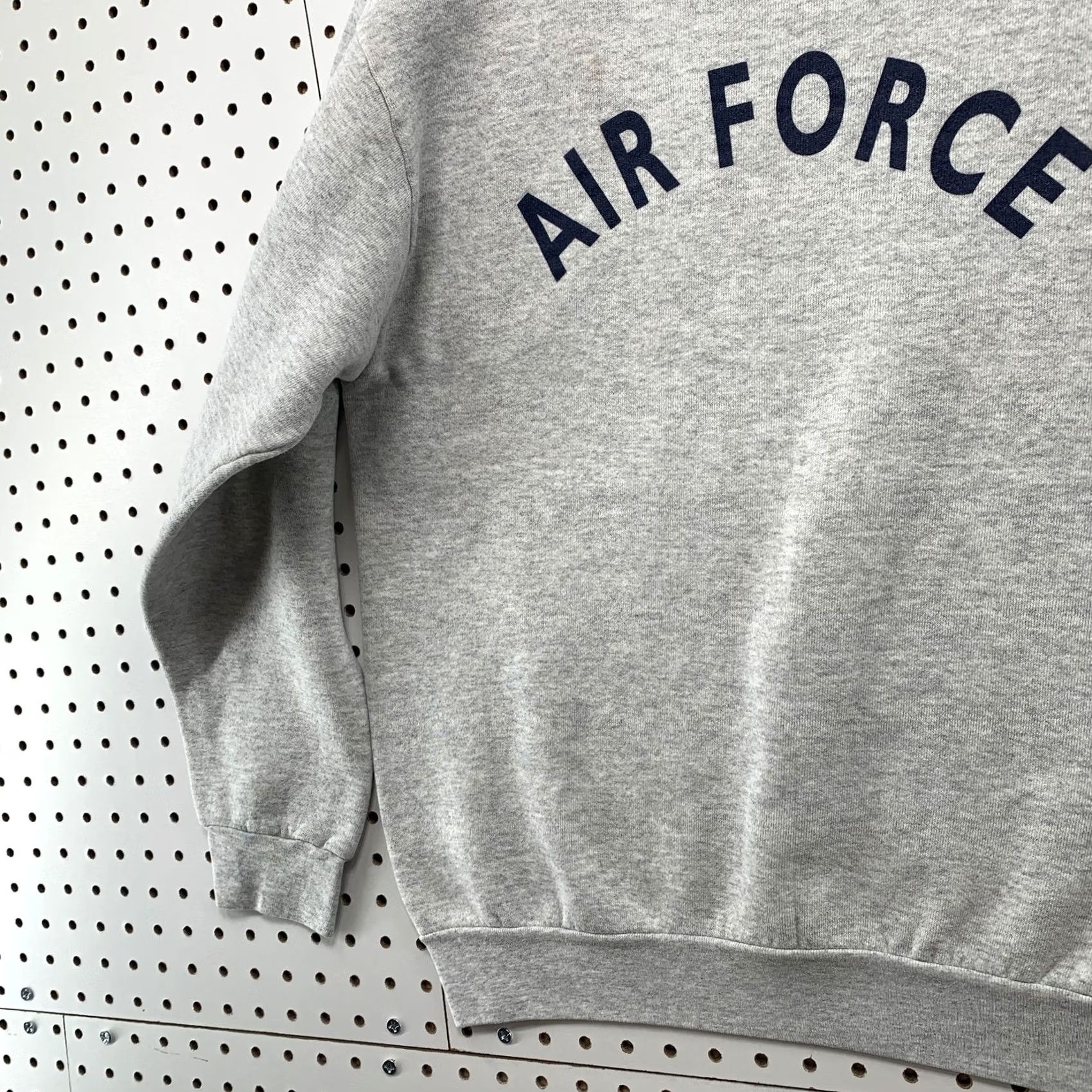 Vintage VINTAGE Air Force Crewneck Sweatshirt Mens Small Gray Pullover Cotton USA Size US S / EU 44-46 / 1 - 7 Thumbnail
