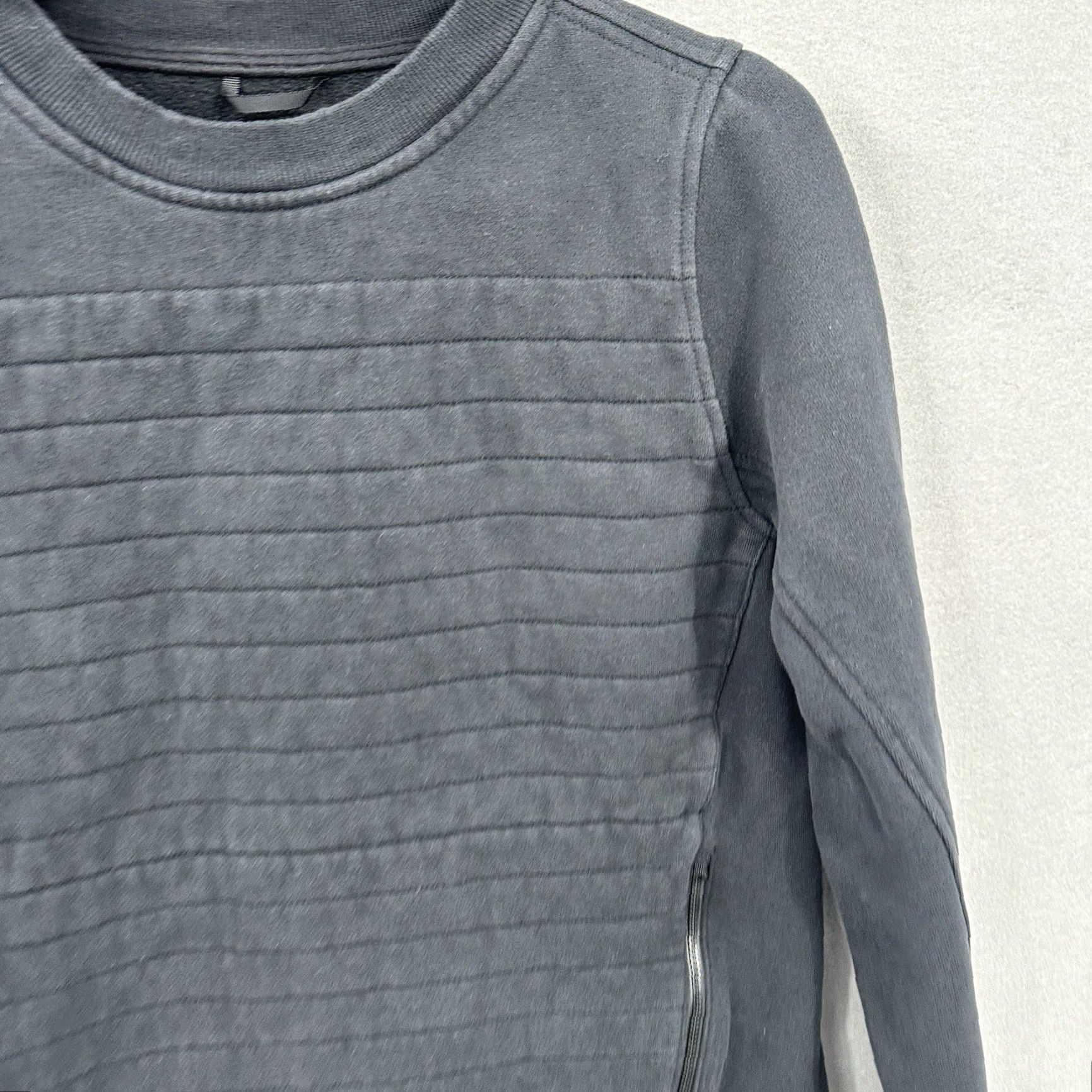 Lululemon Lululemon Sweatshirt Womens 6 Black Fleece Be True Logo Crew Neck Pullover ZIP Side Size M / US 6-8 / IT 42-44 - 6 Thumbnail