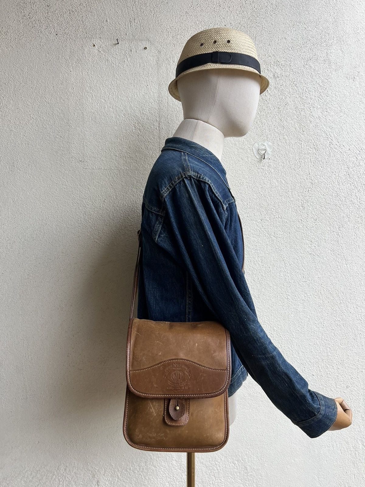 Leather × Vintage Vintage Gurkha Marley Hodgson Distressed Leather Bag Size ONE SIZE - 22 Thumbnail