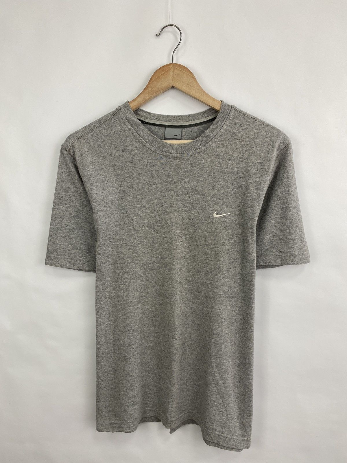 Nike × Vintage 🇺🇸 Vintage 90s Nike T-Shirt Y2K Retro Rare Hype Size US M / EU 48-50 / 2 - 3 Thumbnail