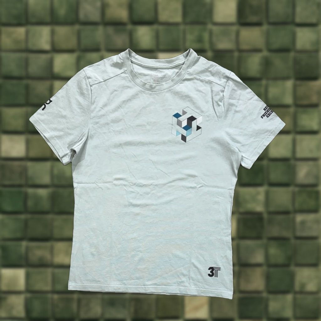 Vintage ON Running Swiss Team Mens M Graphic Cotton Tee “respect friendship excellence” Shirt Mens M Turquoise Organic Cotton Size US M / EU 48-50 / 2 - 1 Thumbnail